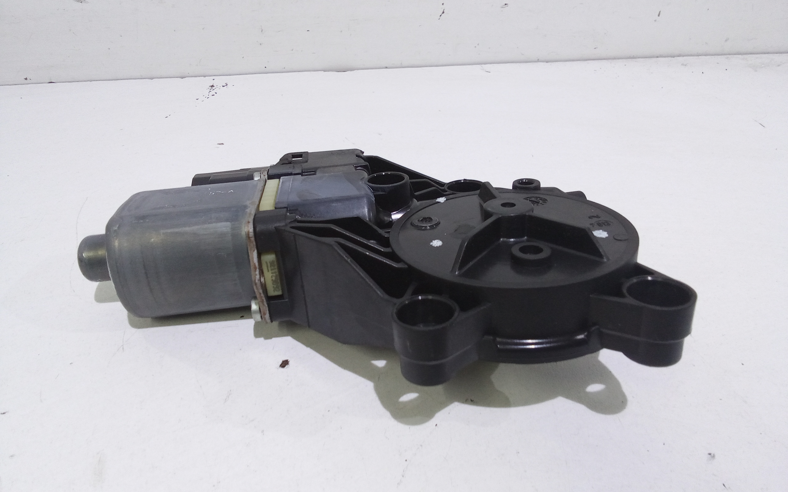 Motorino Alzavetro anteriore destra per Ford Fiesta 6 Serie (2008 - 2017)