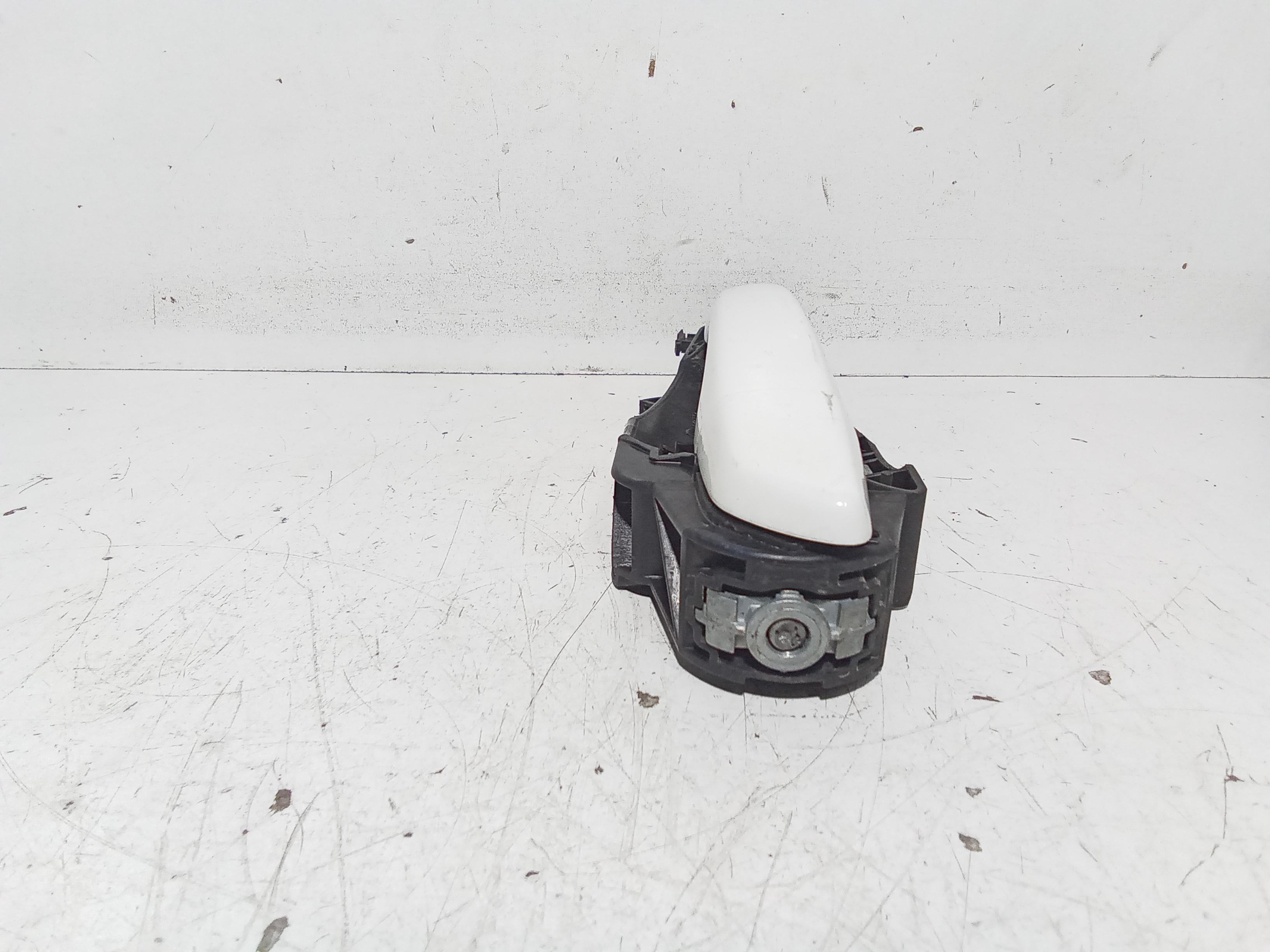 Maniglia esterna Posteriore Sinistra per Citroen C3 Serie (16>) (2016 - In produzione)