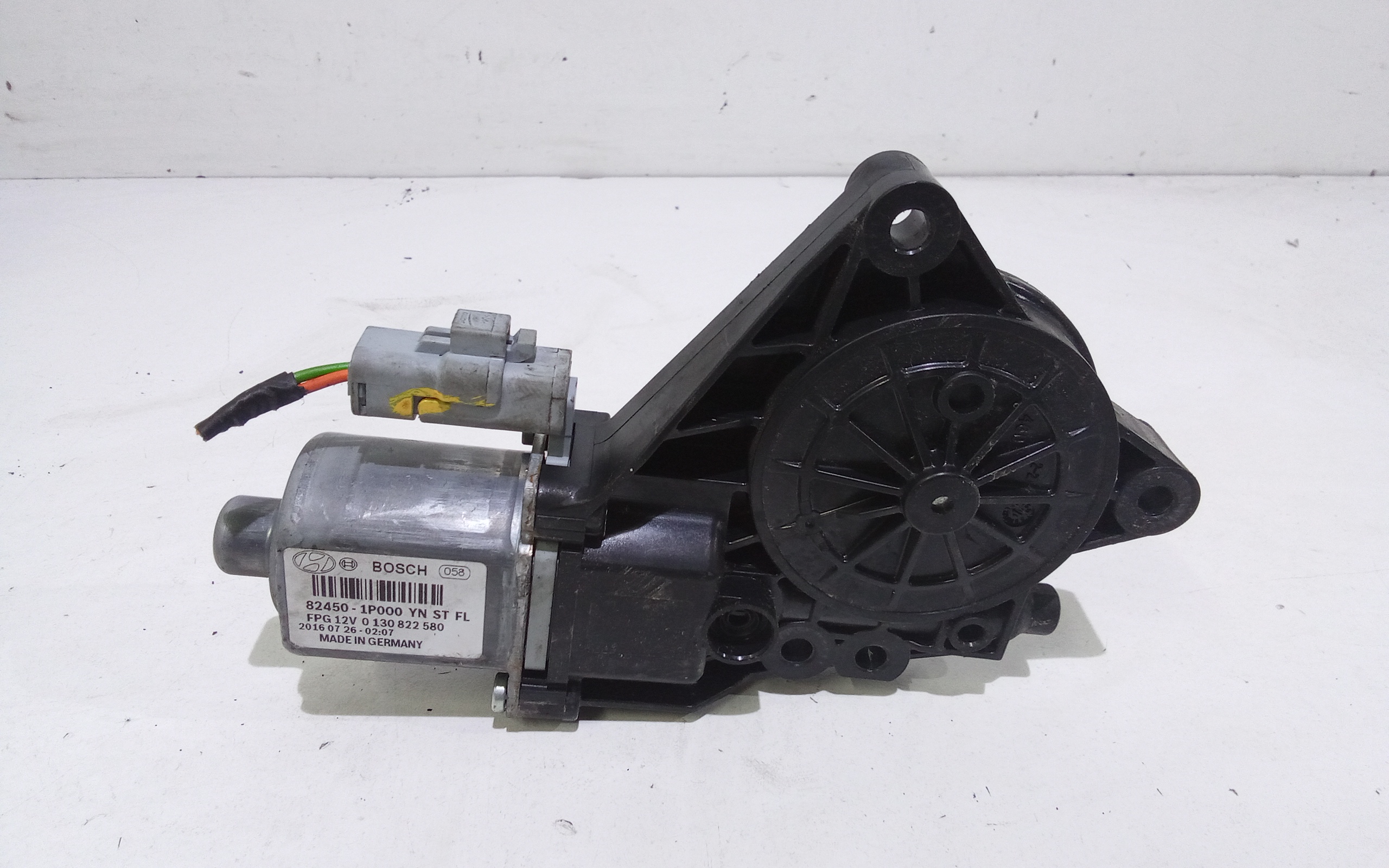 Motorino Alzavetro anteriore Sinistro per Kia Venga 1 Serie (2010 - In produzione)