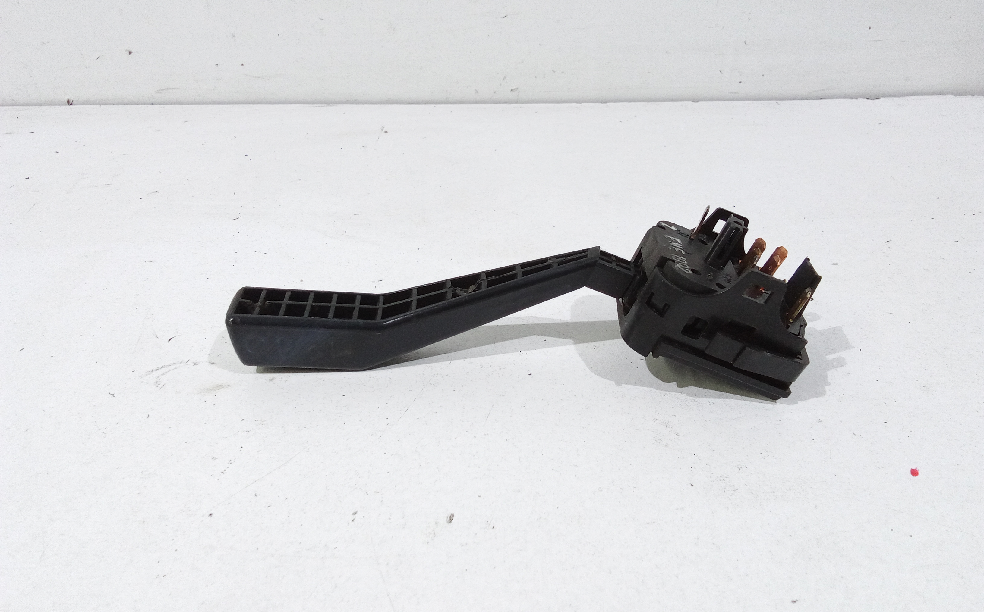 Devioluci destro per Opel Corsa A (1982 - 1993)