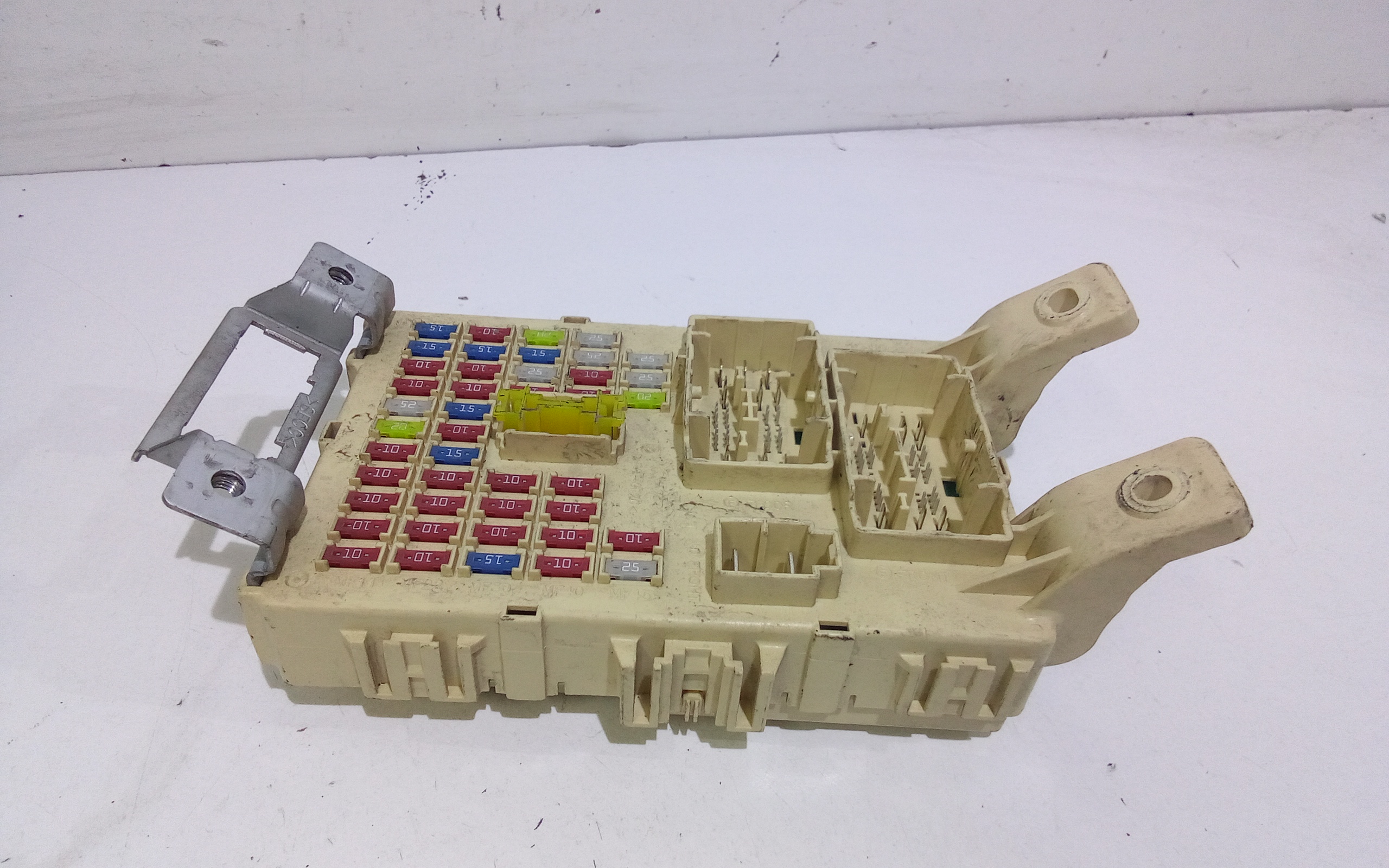 Scatola porta fusibili per Kia Venga 1 Serie (2010 - In produzione)