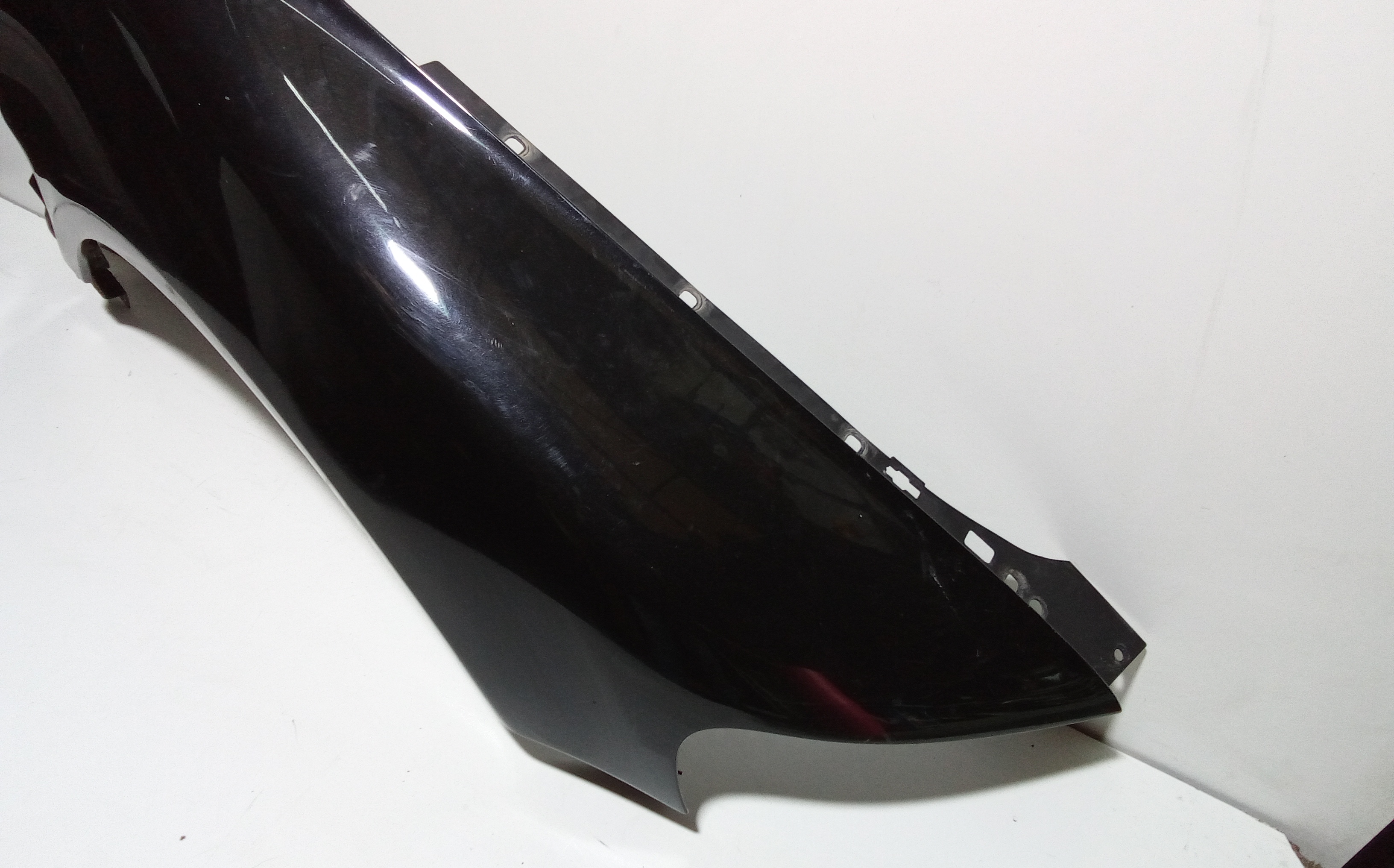 Parafango Anteriore Destro per Volkswagen Touareg 1 Serie (2002 - 2006)