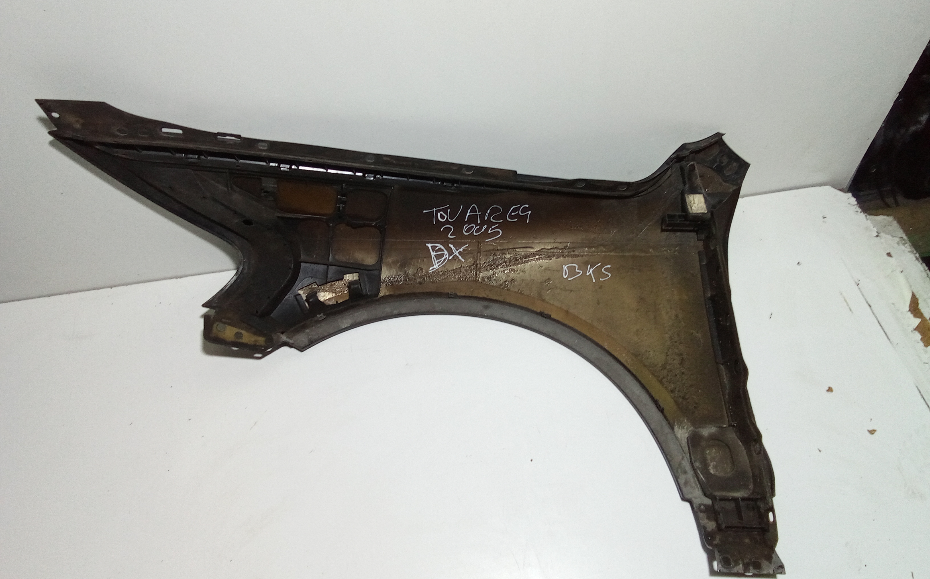 Parafango Anteriore Destro per Volkswagen Touareg 1 Serie (2002 - 2006)