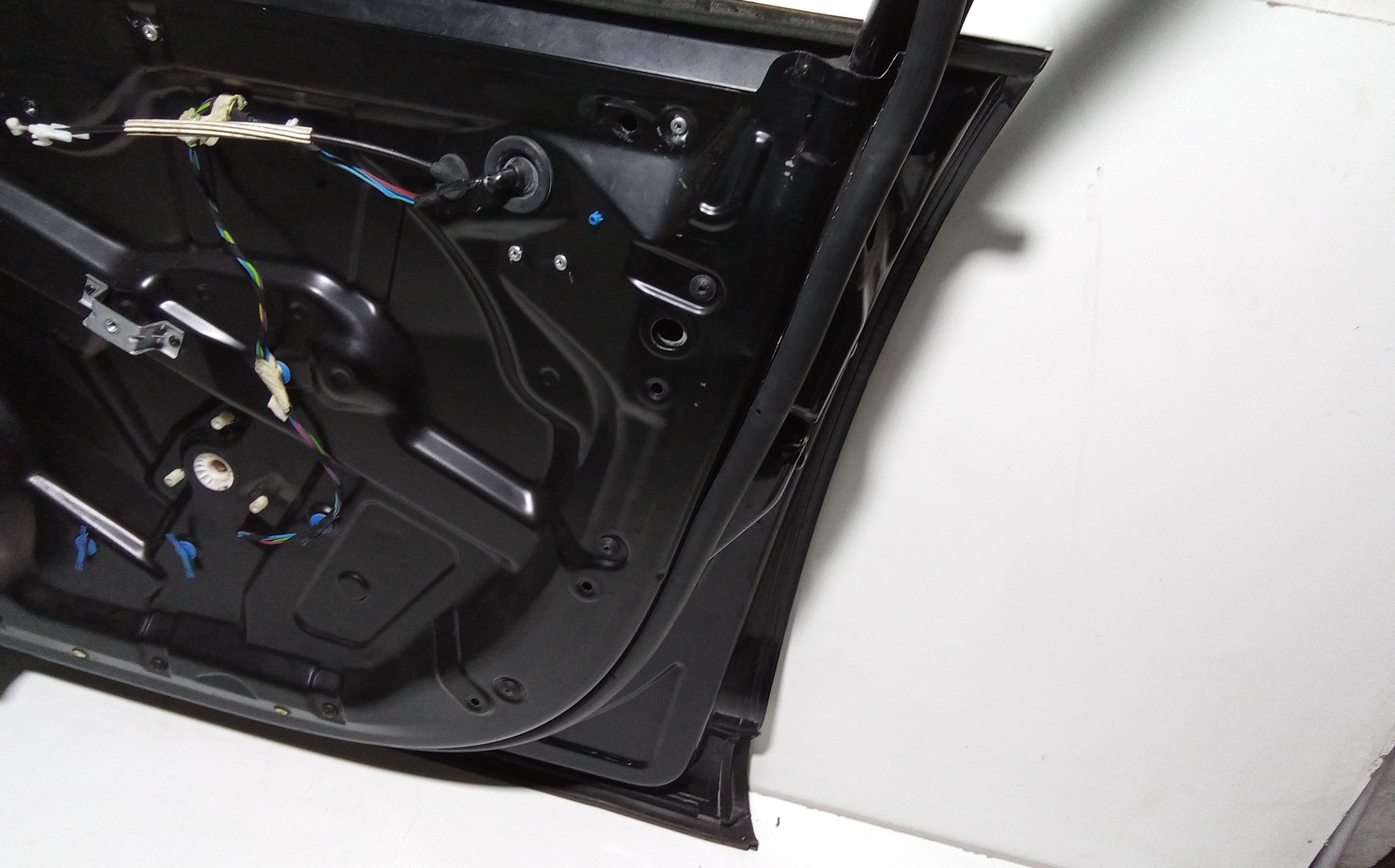 Portiera anteriore Destra per Volkswagen Touareg 1 Serie (2002 - 2006)