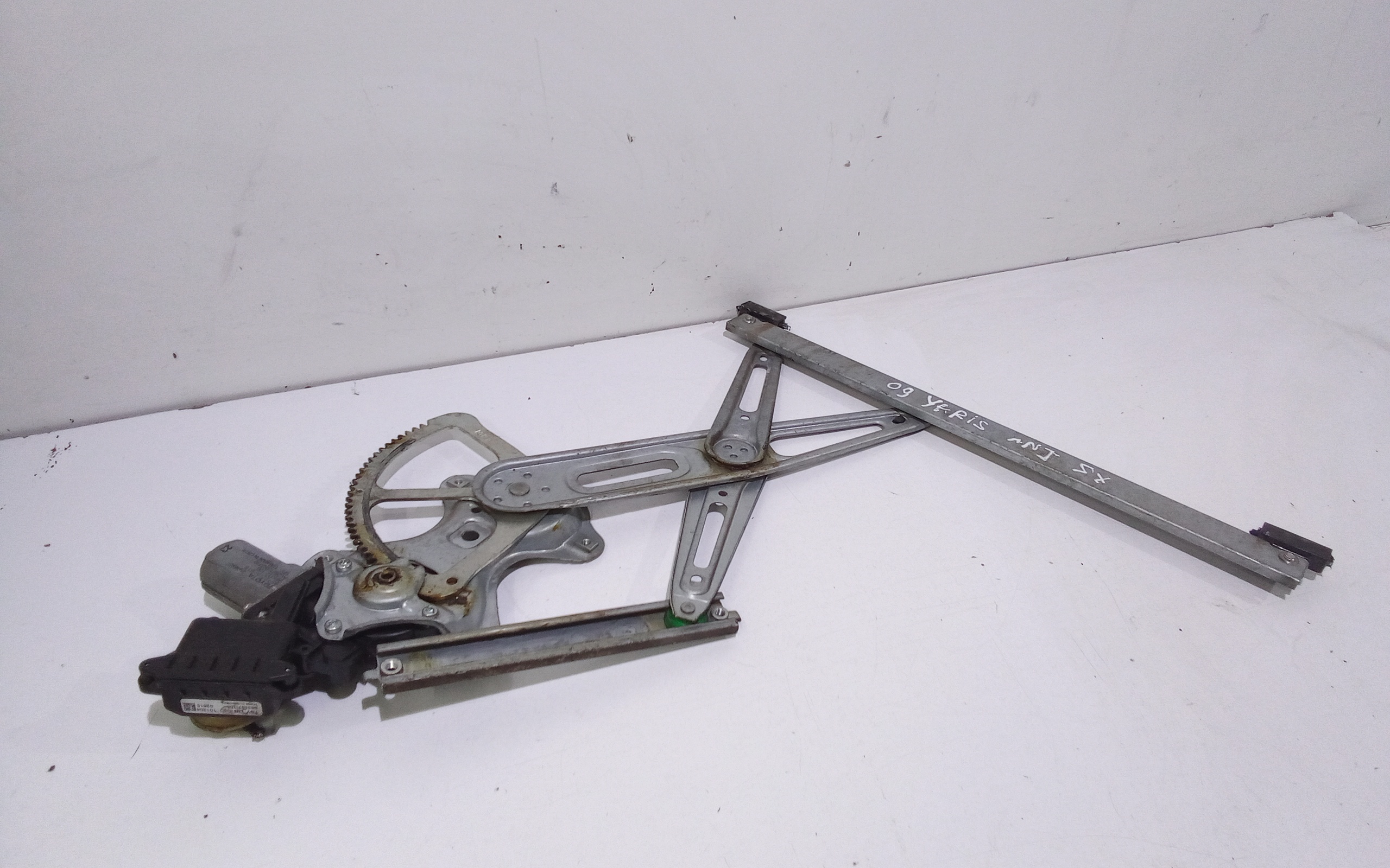 Cremagliera anteriore sinistra Guida per Toyota Yaris Serie (08>11) (2008 - 2011)