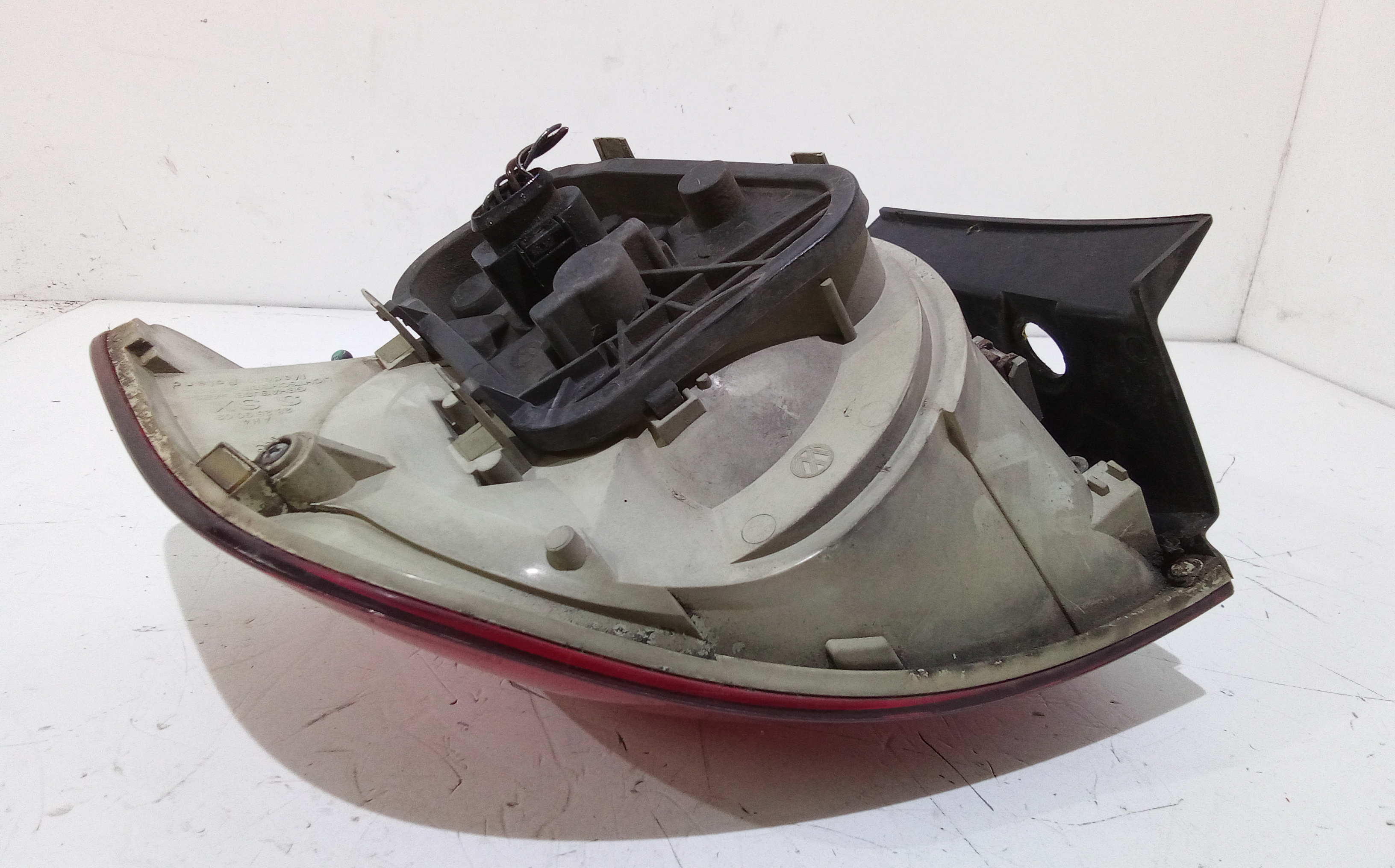 Stop fanale Posteriore sinistro lato Guida per Volkswagen Touareg 1 Serie (2002 - 2006)