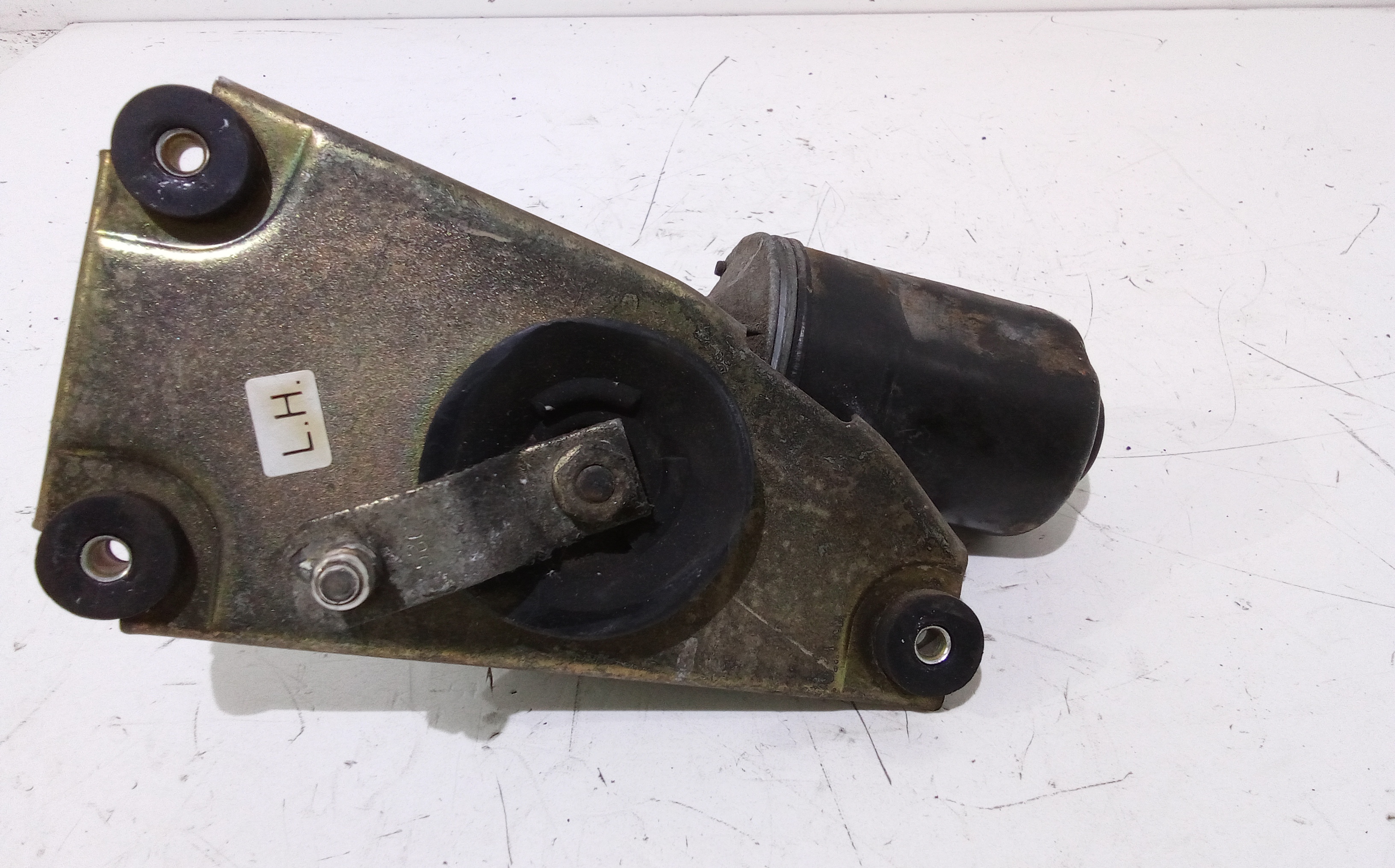 Motorino Tergicristallo Anteriore per Opel Corsa A (1982 - 1993)