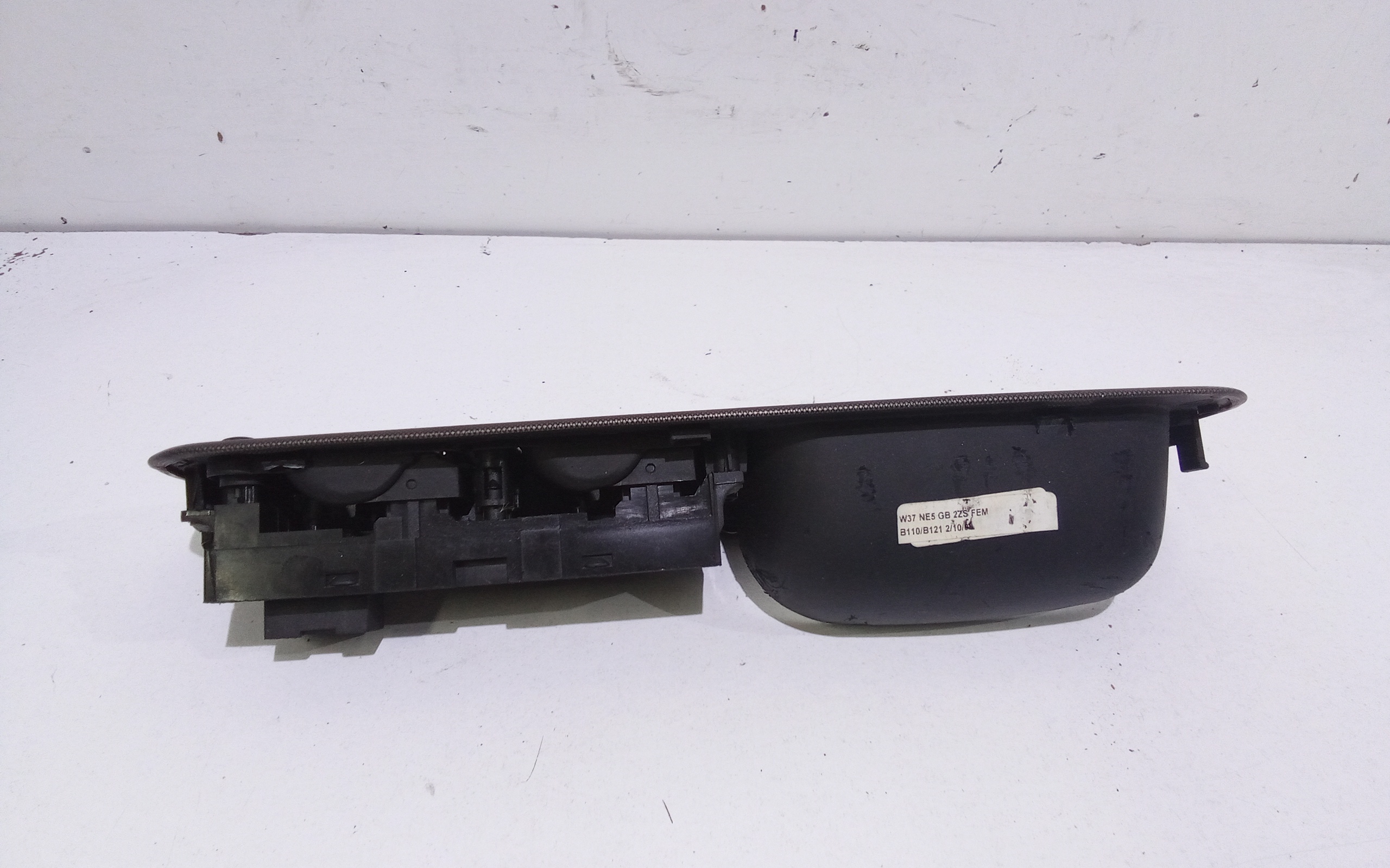 Pulsantiera anteriore sinistra Guida per Volkswagen Passat Berlina 3 Serie (2000 - 2005)