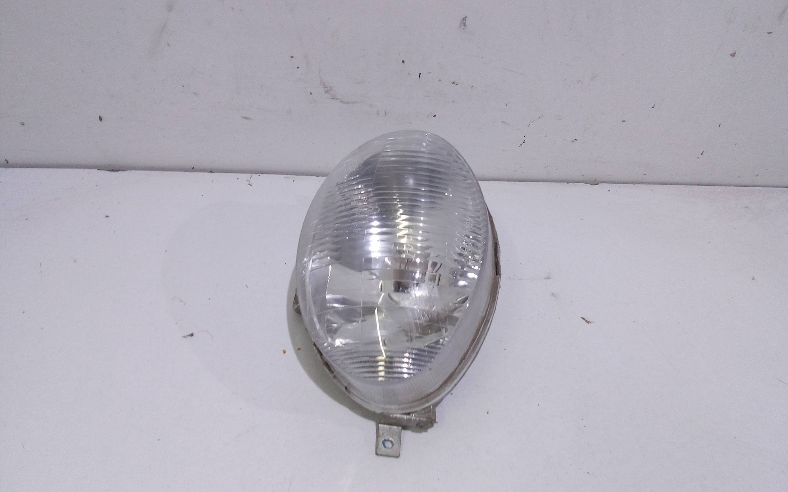 Faro anteriore per Piaggio Vespa 50cc Et2 (99>03) (1999 - 2003)