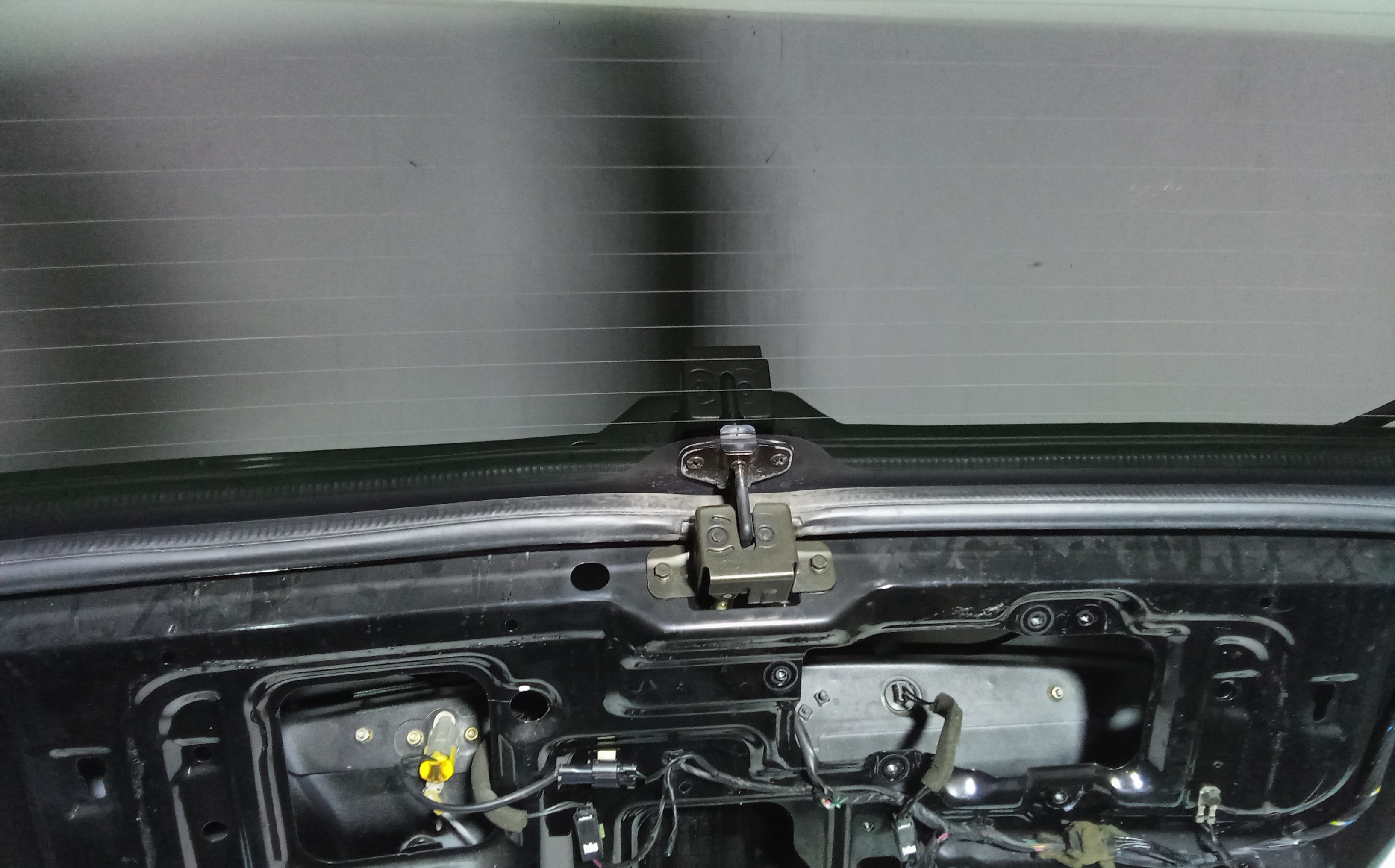 Portellone Posteriore Completo per Kia Sorento 1 Serie (2002 - 2006)