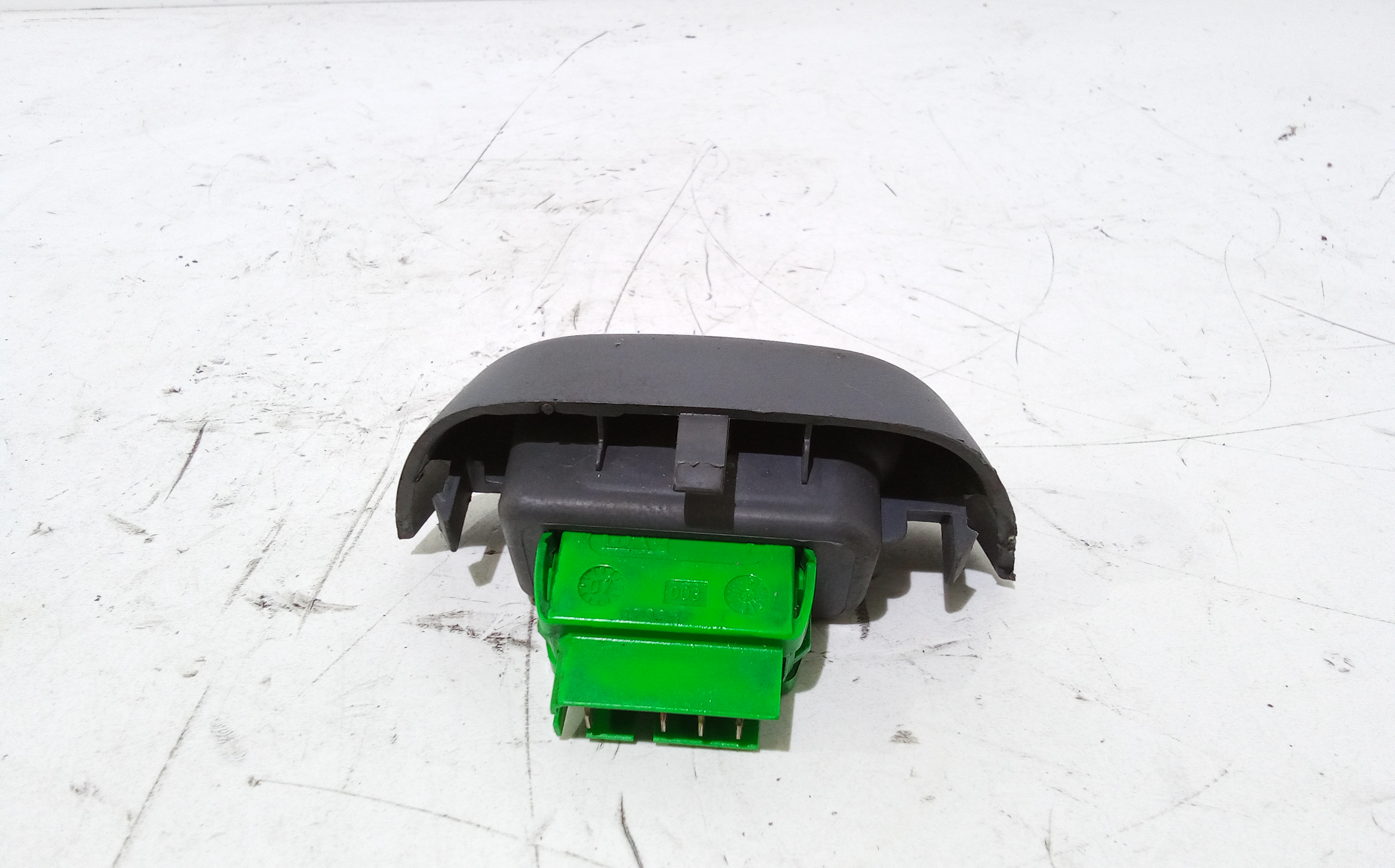 Pulsantiera anteriore sinistra Guida per Citroen C1 1 Serie (2005 - 2008)