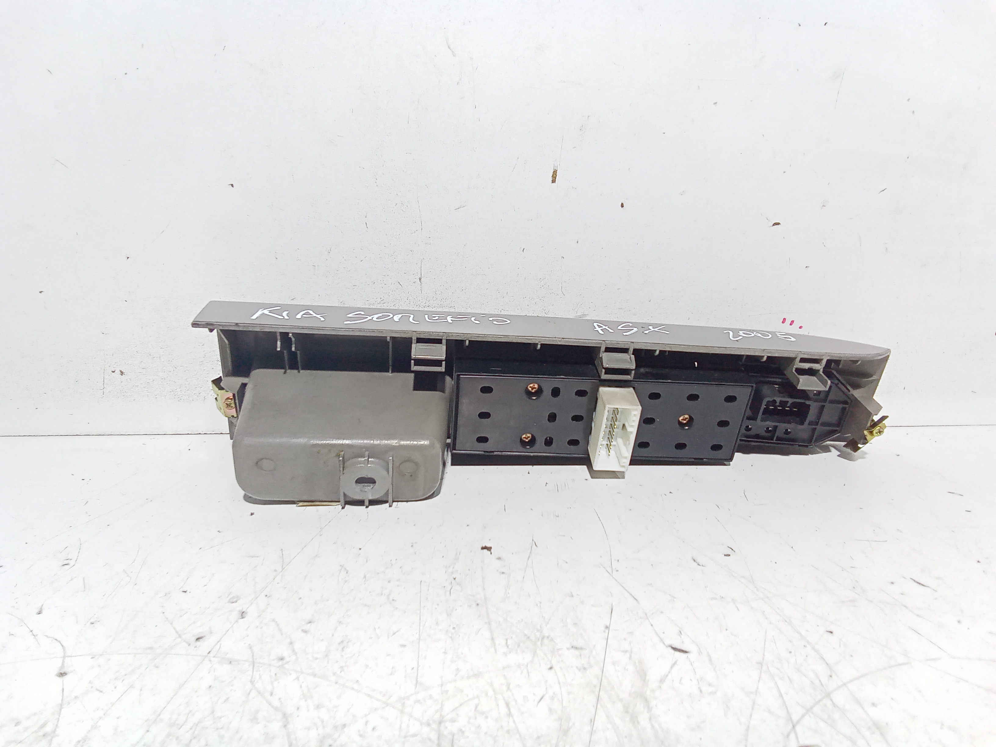 Pulsantiera anteriore sinistra Guida per Kia Sorento 1 Serie (2002 - 2006)