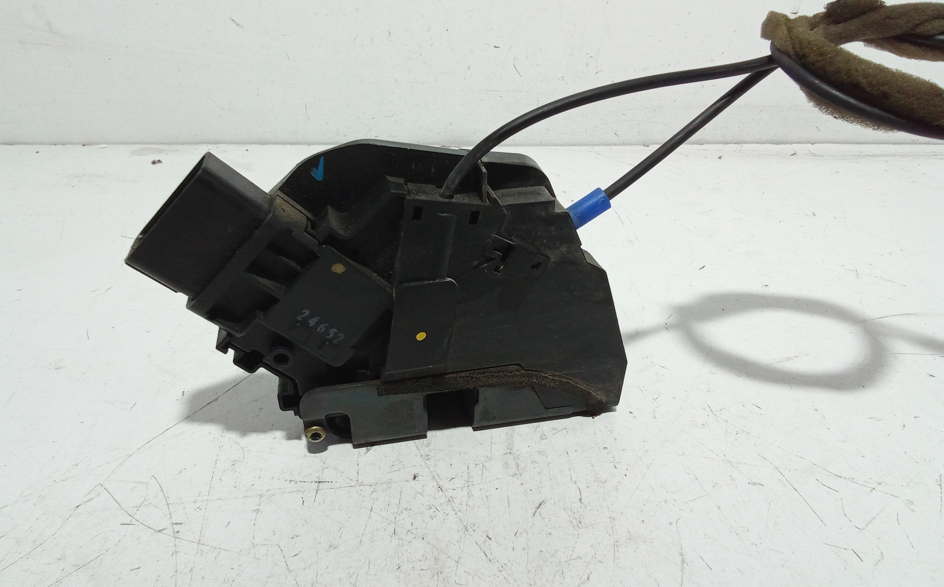 Serratura Anteriore Destra per Mazda 5 Berlina (2005 - In produzione)