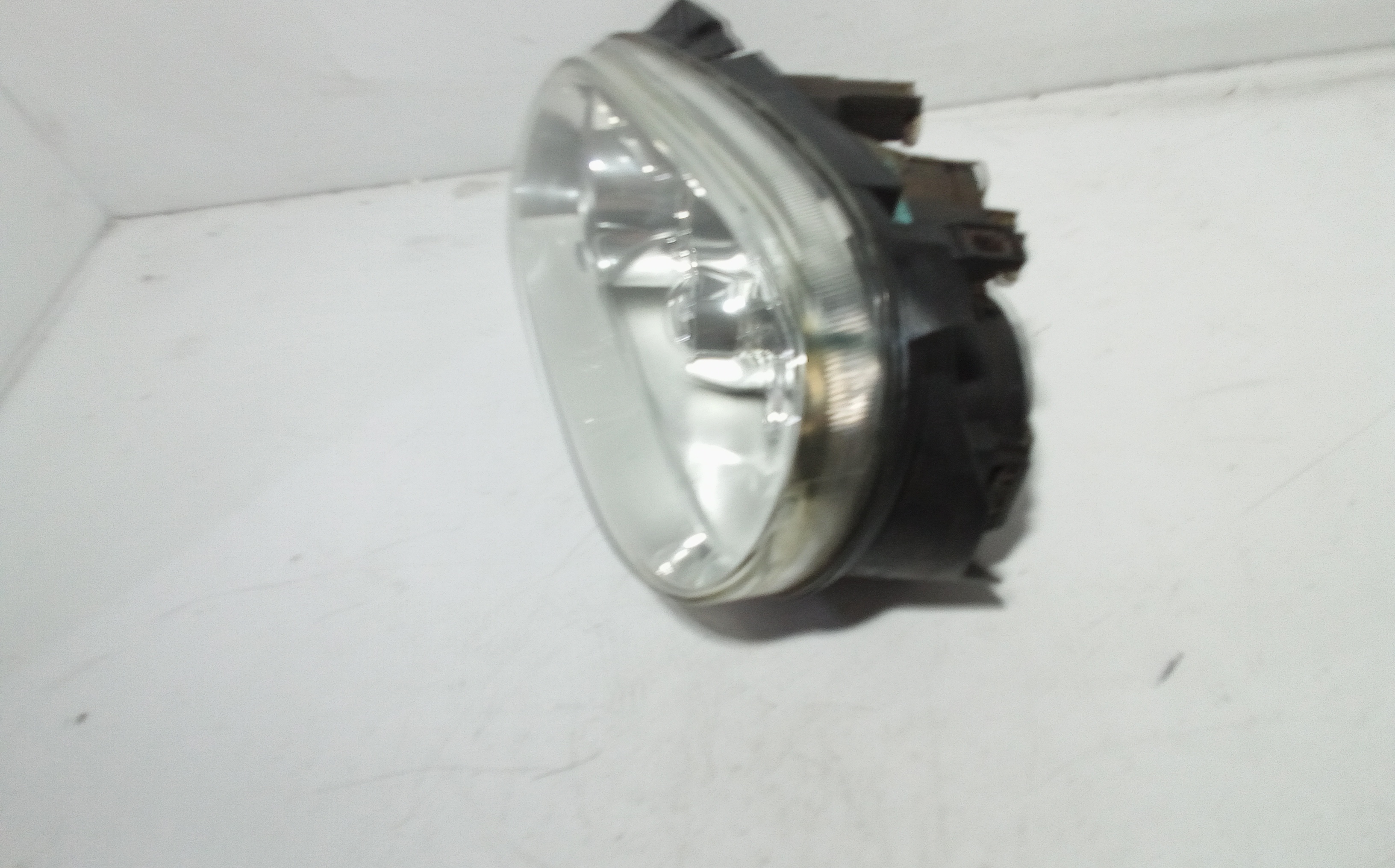 Faro anteriore Sinistro Guida per Volkswagen Golf 4 Berlina (97>03) (1997 - 2003)