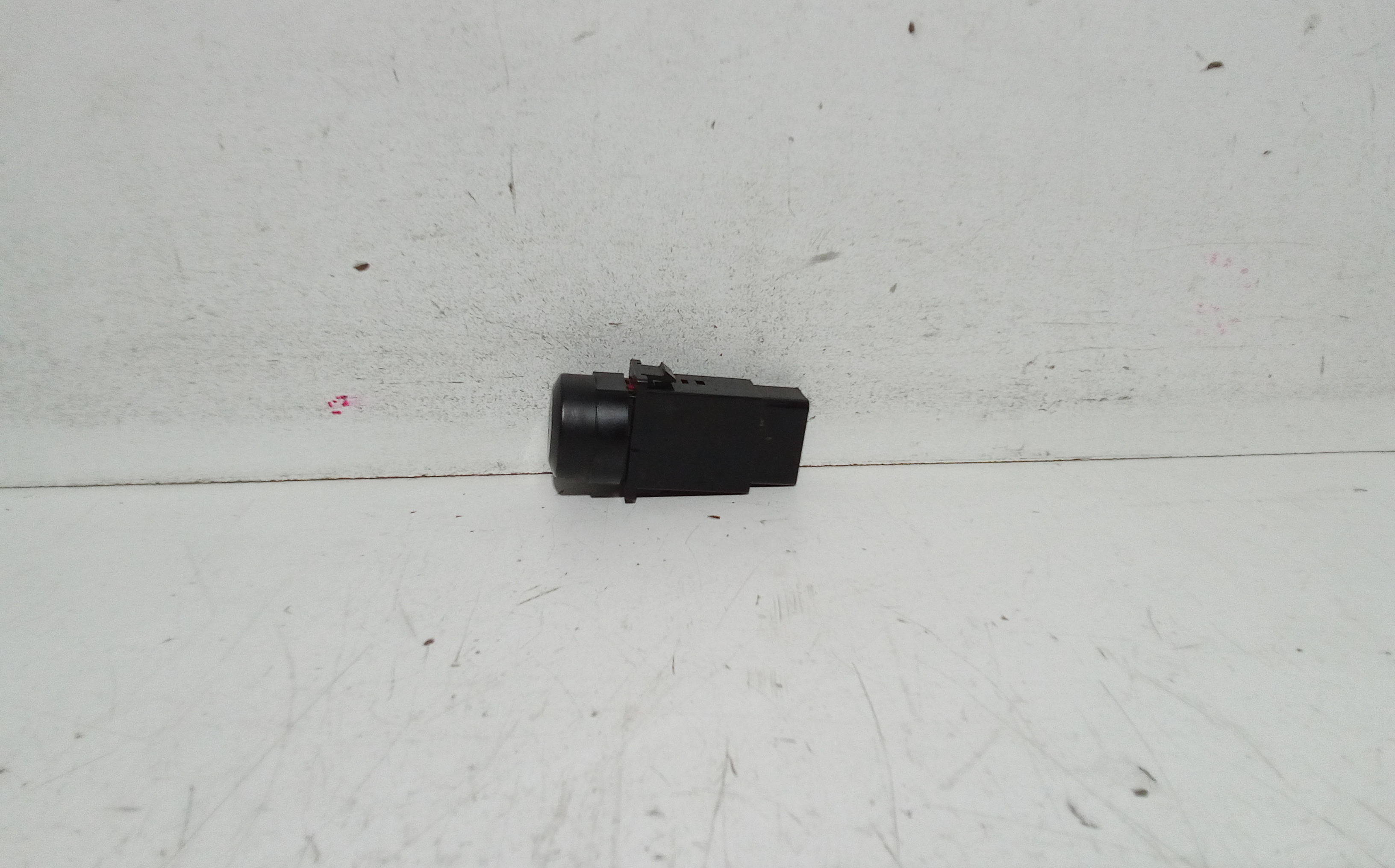 Pulsante luci di emergenza per Kia Sorento 1 Serie (2002 - 2006)