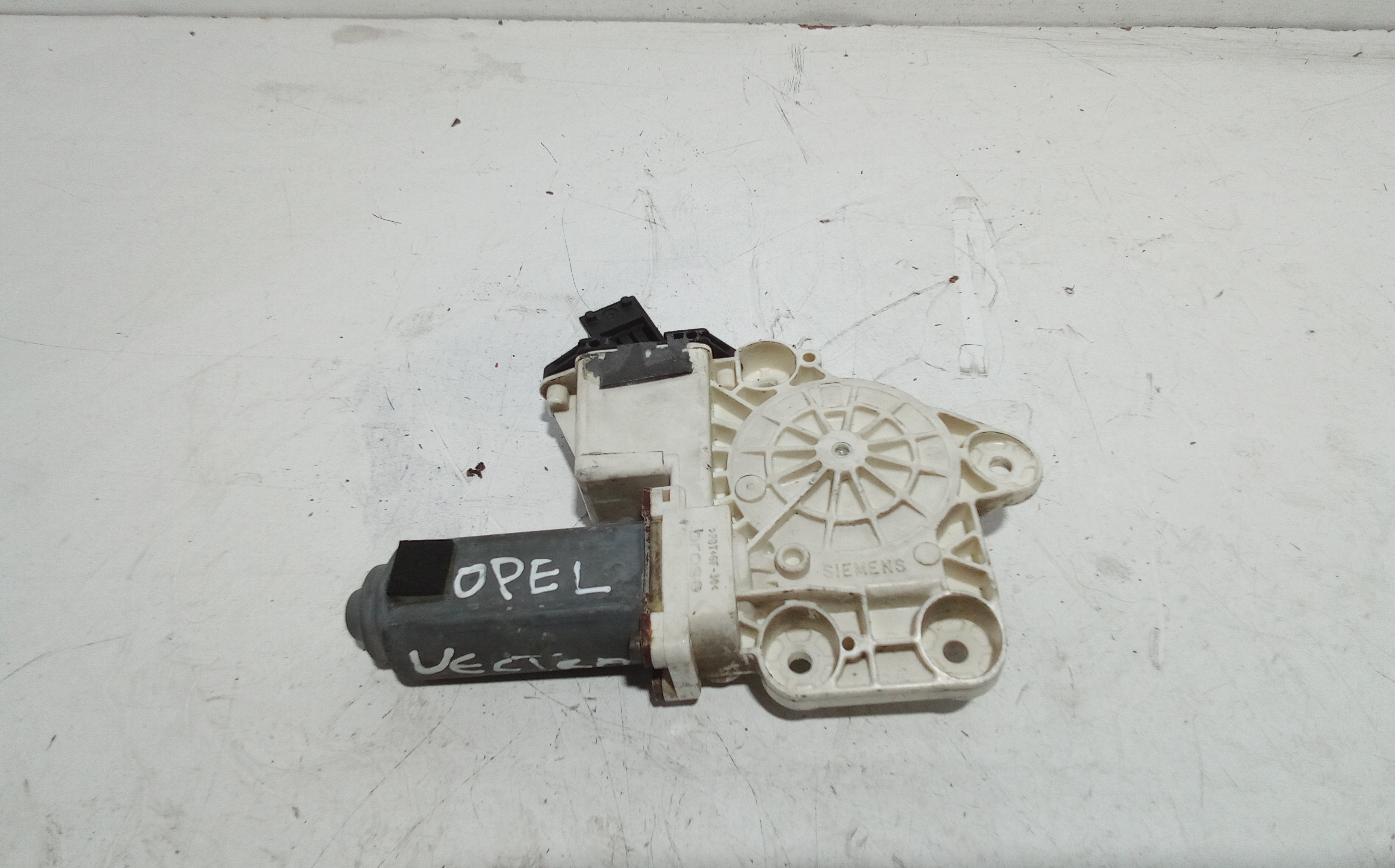 Motorino Alzavetro anteriore destra per Opel Vectra C Berlina (2002 - 2005)