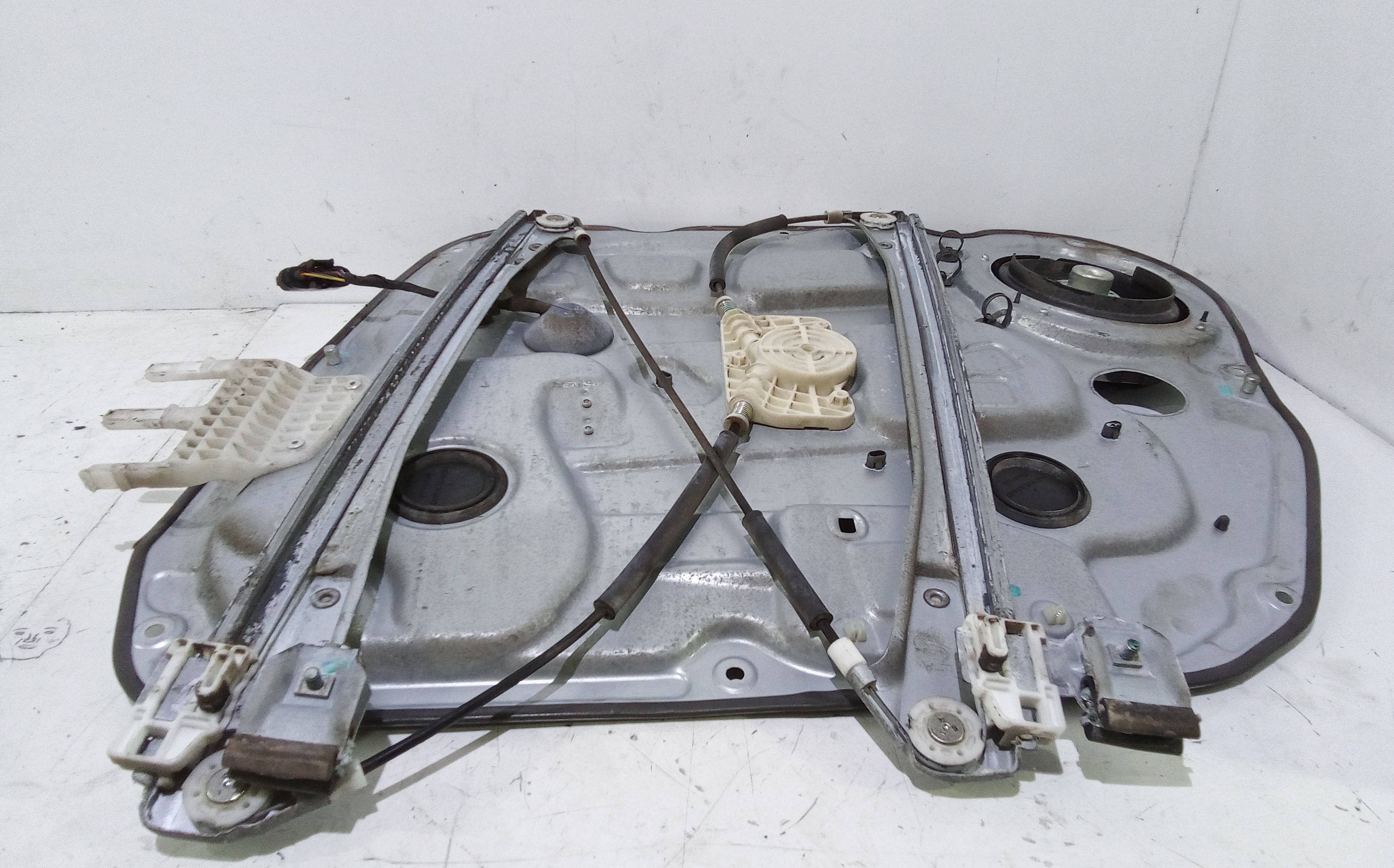 Cremagliera anteriore sinistra Guida per Kia Carens 2 Serie (2006 - In produzione)