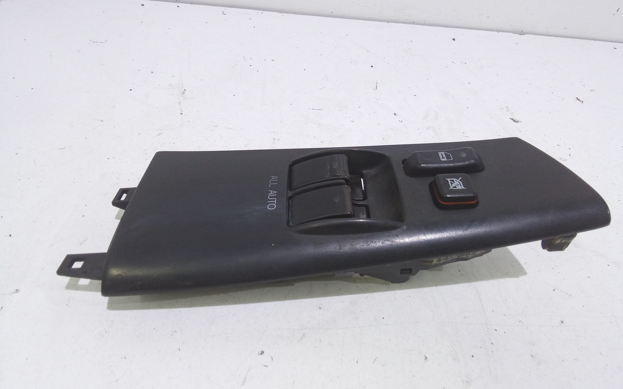 Pulsantiera anteriore sinistra Guida per Toyota Corolla Berlina 4 Serie (2005 - In produzione)