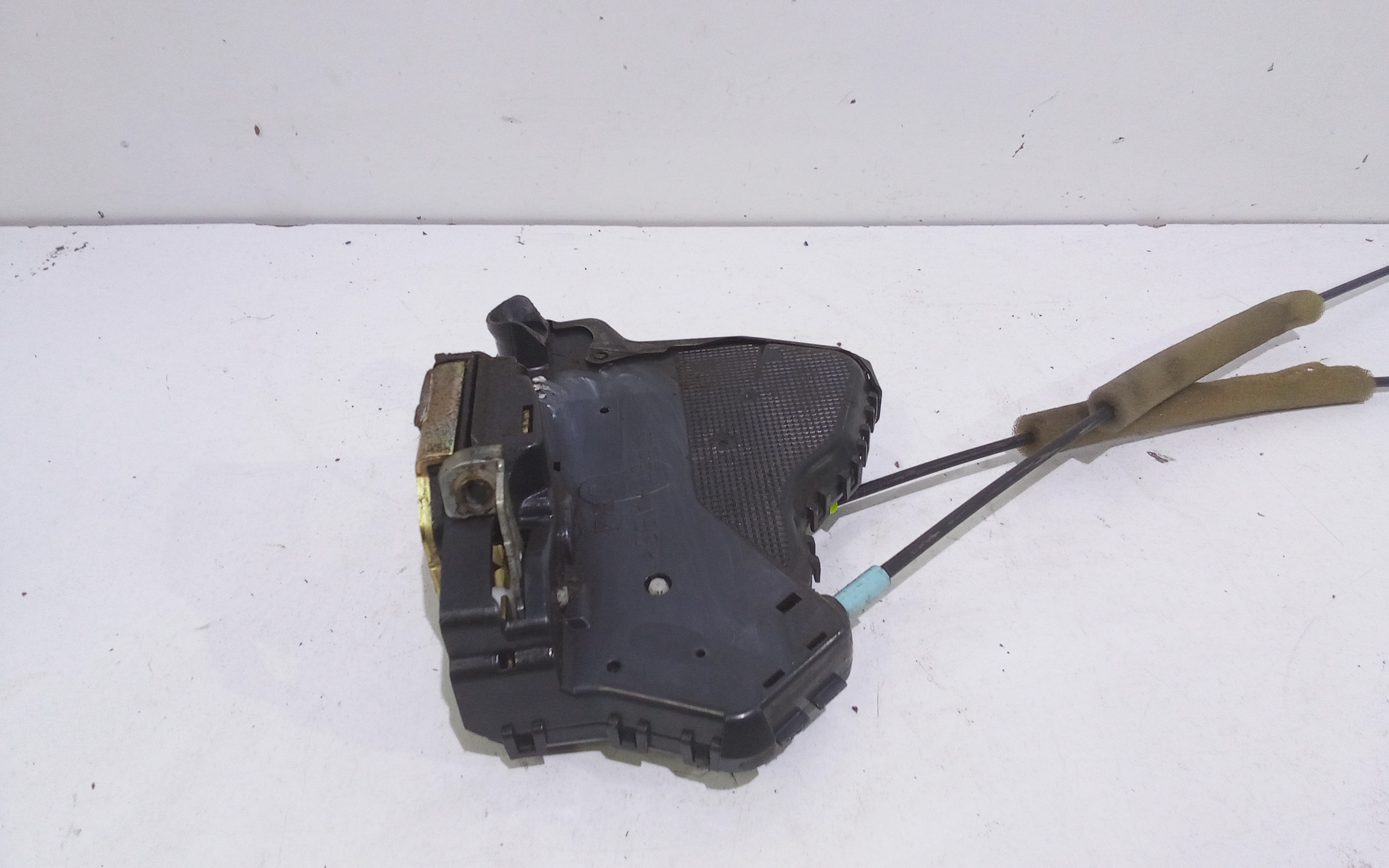 Serratura Anteriore Sinistra per Toyota Corolla Berlina 4 Serie (2005 - In produzione)