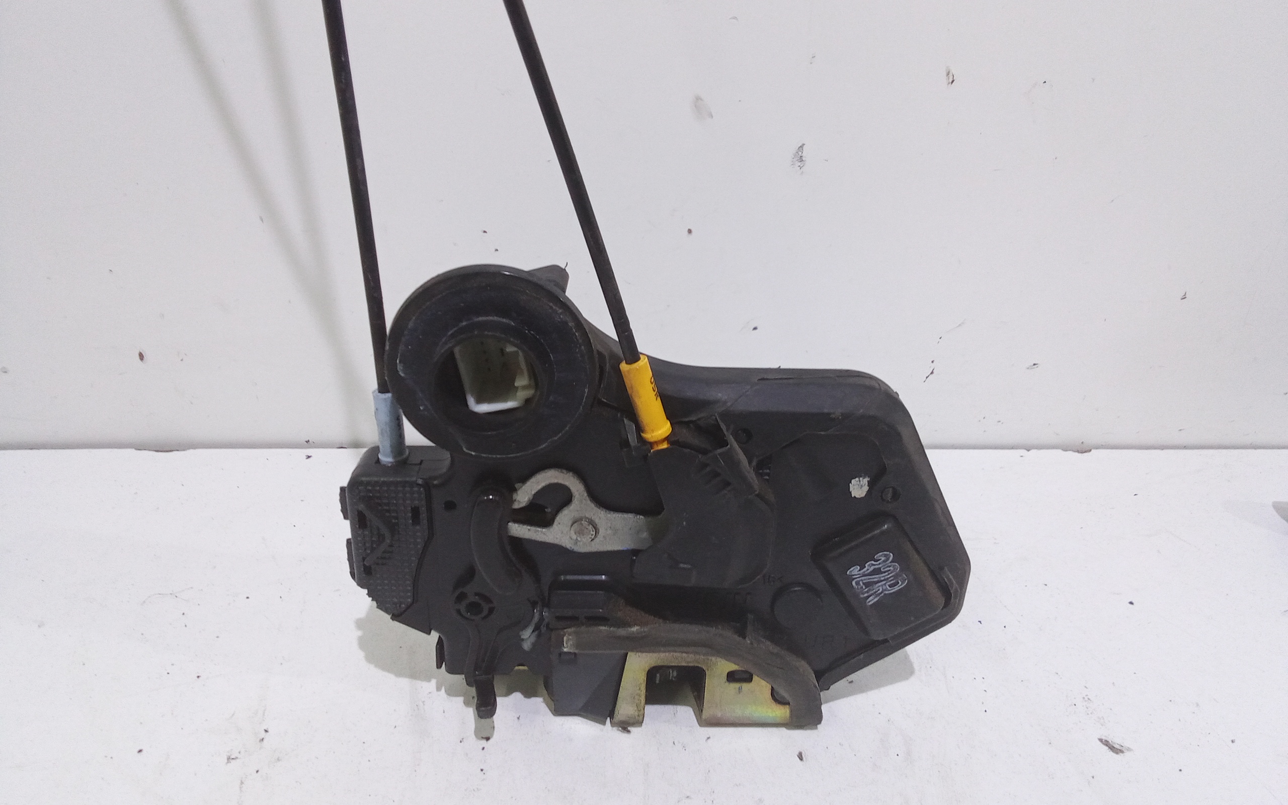 Serratura Posteriore destra per Toyota Corolla Berlina 4 Serie (2005 - In produzione)