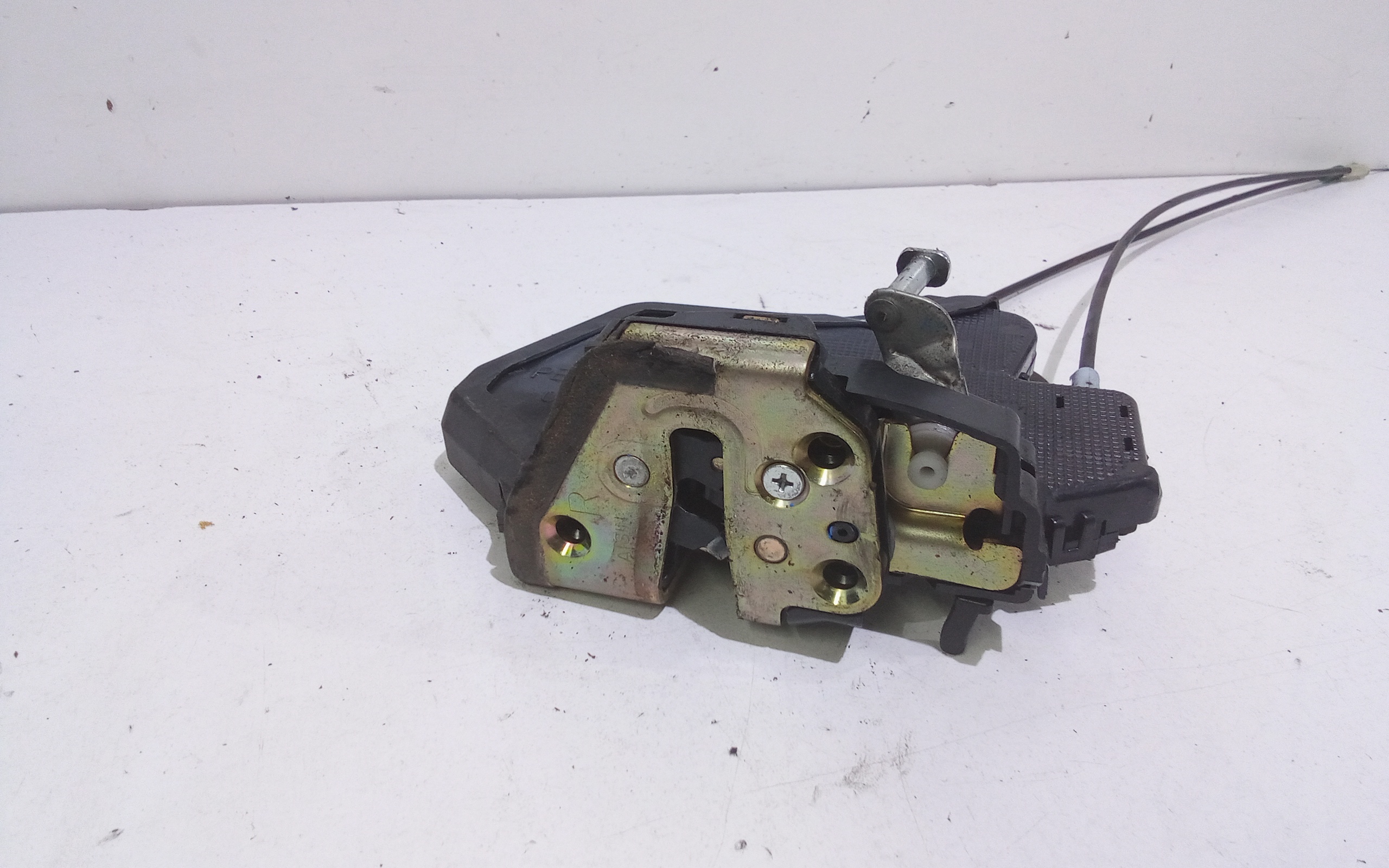 Serratura Posteriore destra per Toyota Corolla Berlina 4 Serie (2005 - In produzione)