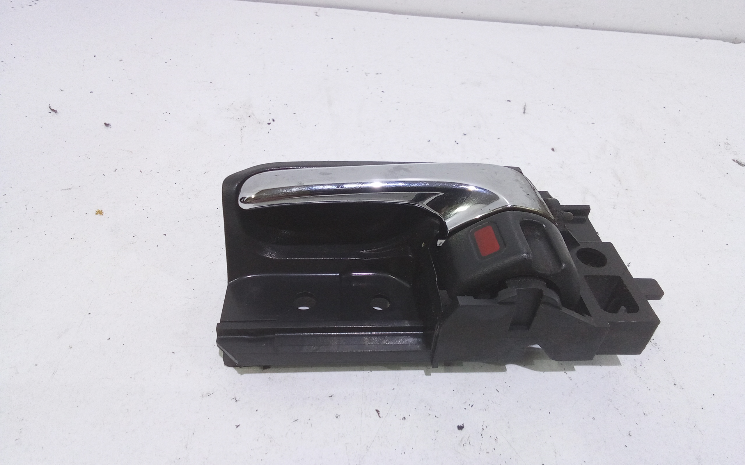 Maniglia interna Posteriore Sinistra per Toyota Corolla Berlina 4 Serie (2005 - In produzione)