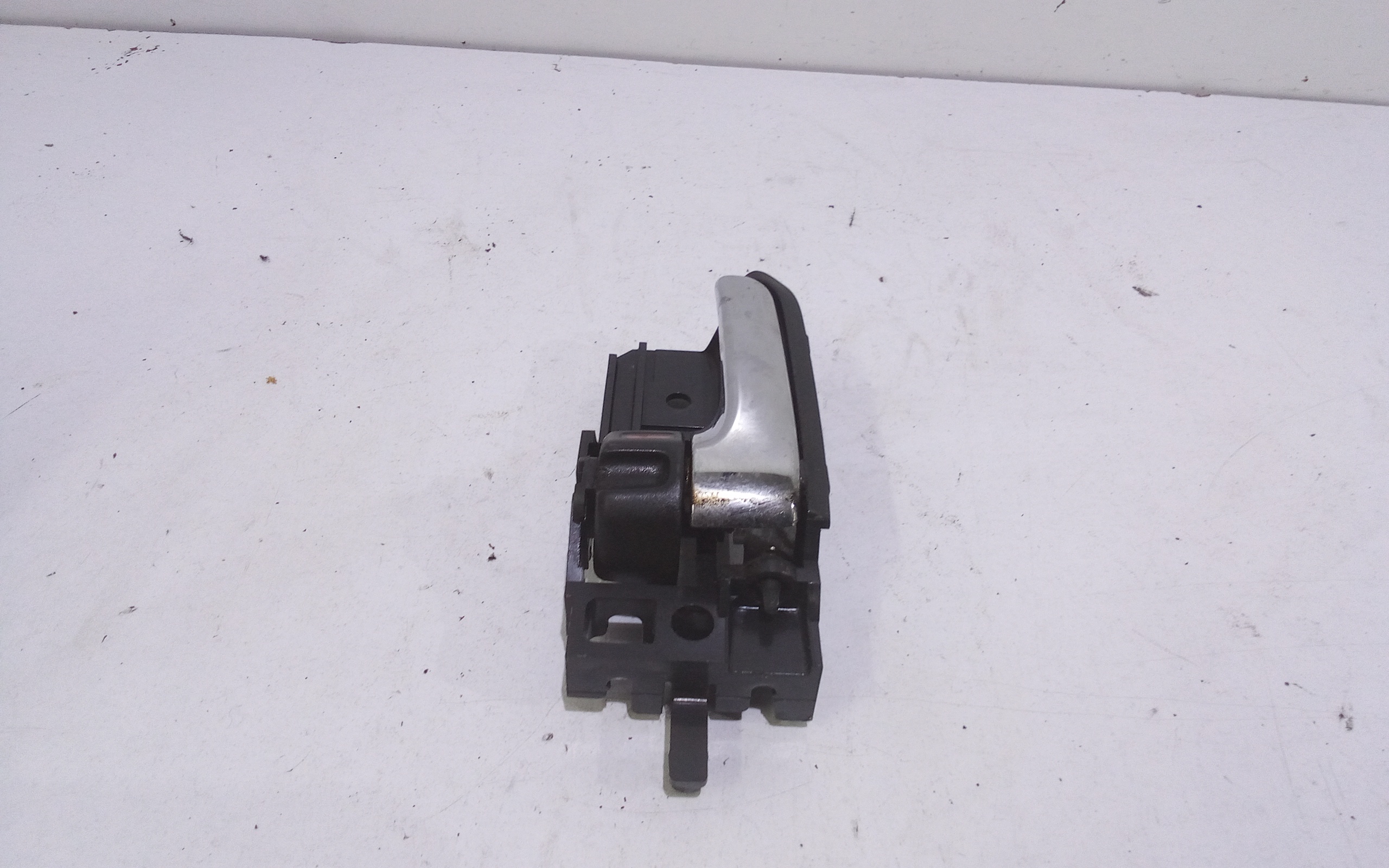 Maniglia interna Posteriore Sinistra per Toyota Corolla Berlina 4 Serie (2005 - In produzione)