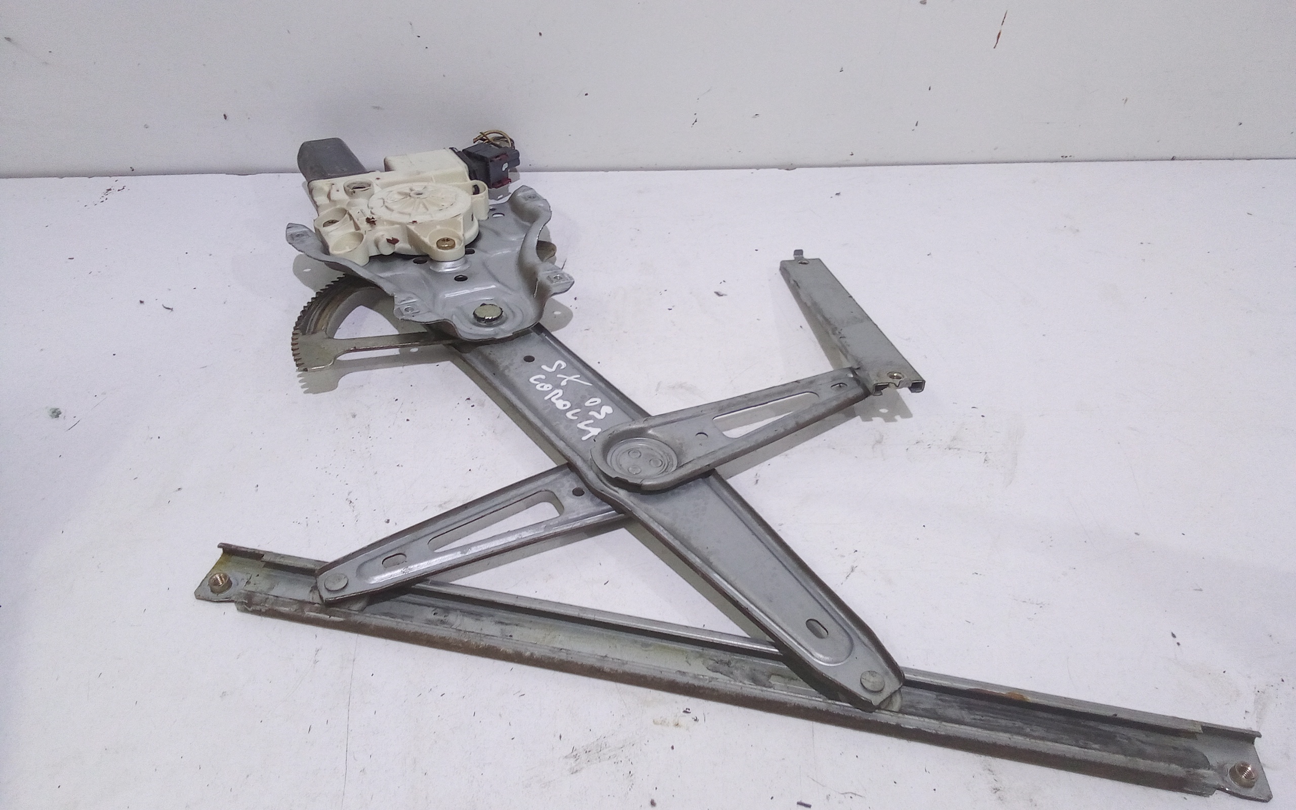 Cremagliera posteriore sinistra guida per Toyota Corolla Berlina 4 Serie (2005 - In produzione)