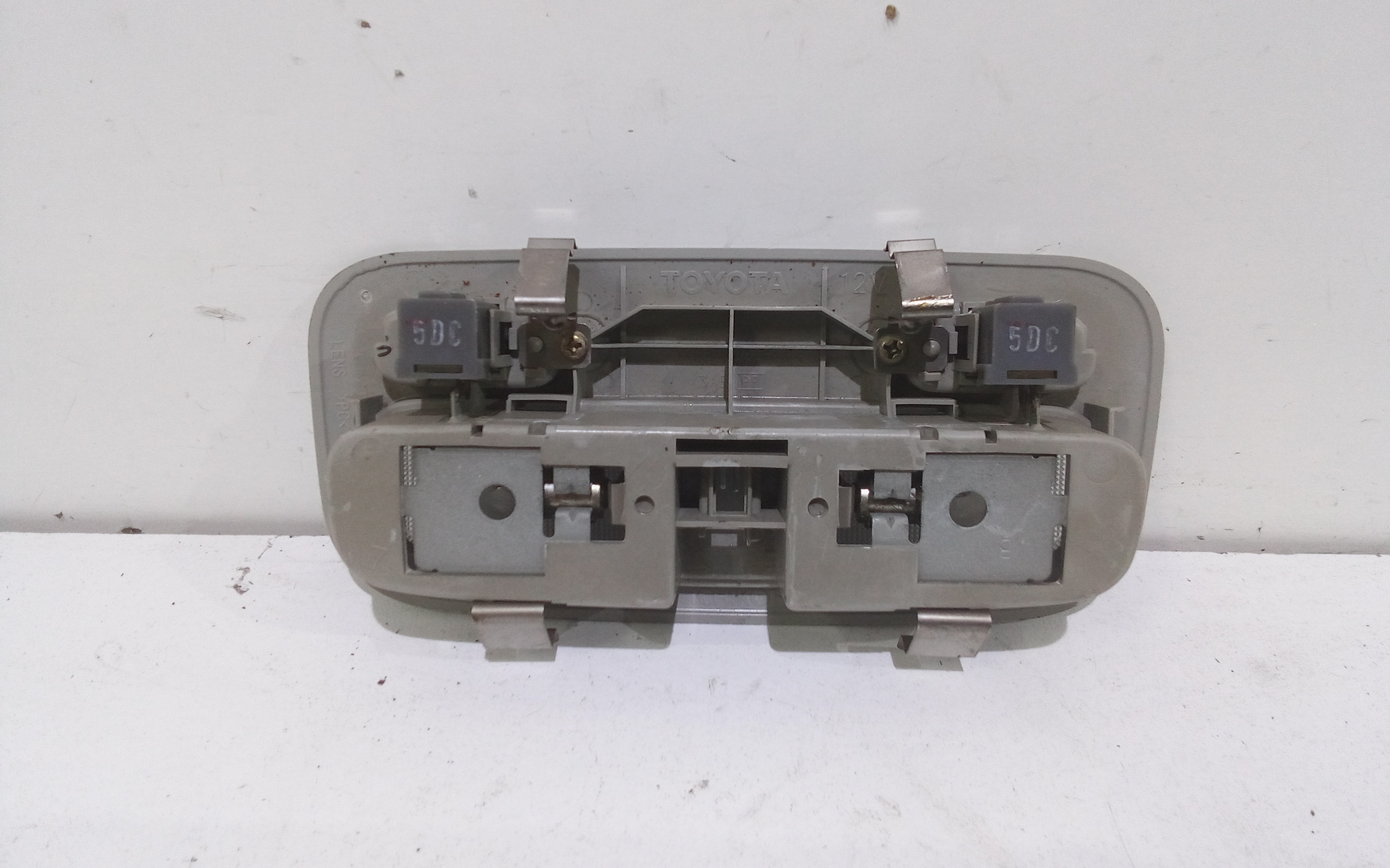 Plafoniera per Toyota Corolla Berlina 4 Serie (2005 - In produzione)