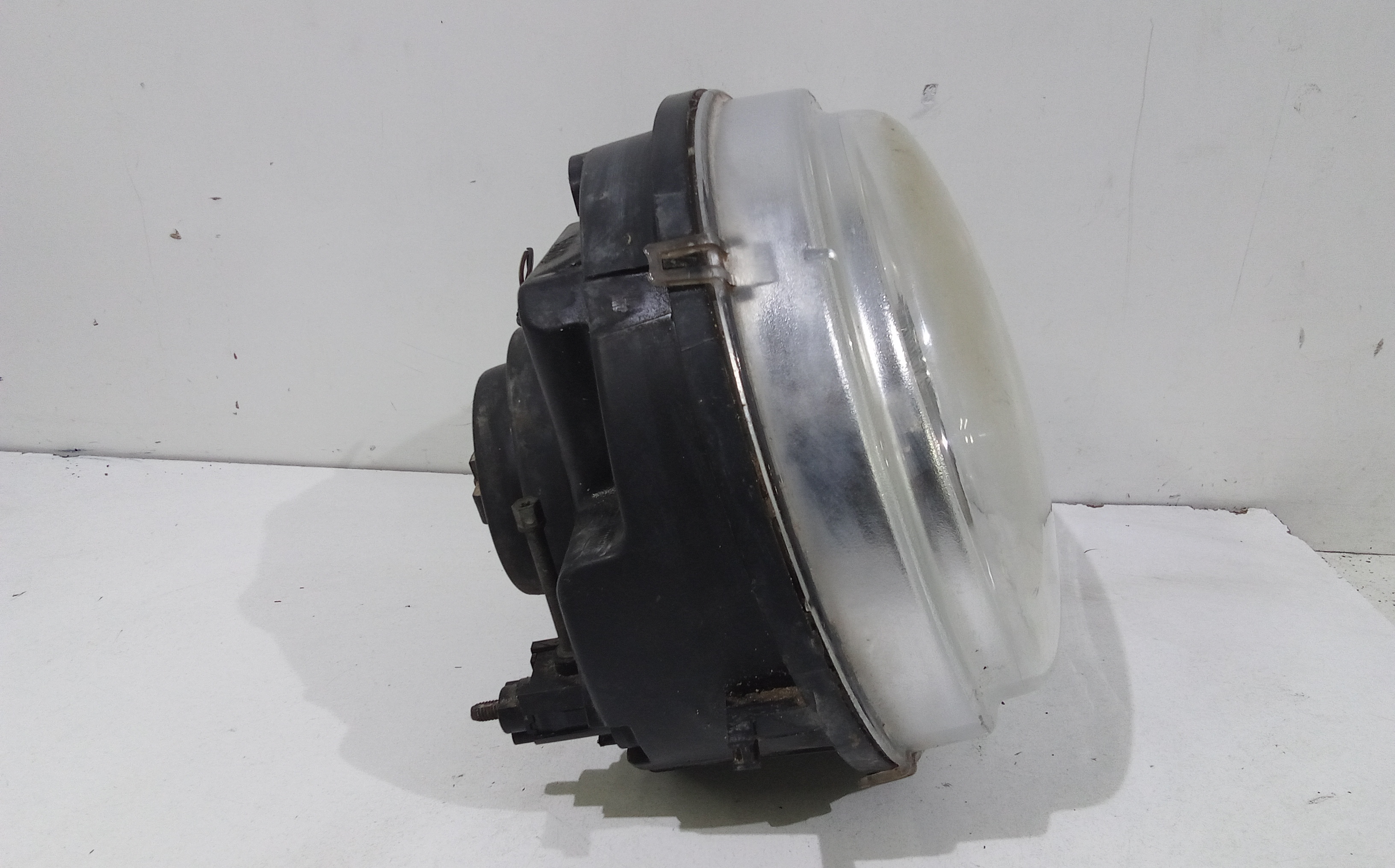 Cornice faro anteriore DX Passeggero per Jeep Cherokee 4 Serie (2005 - 2008)