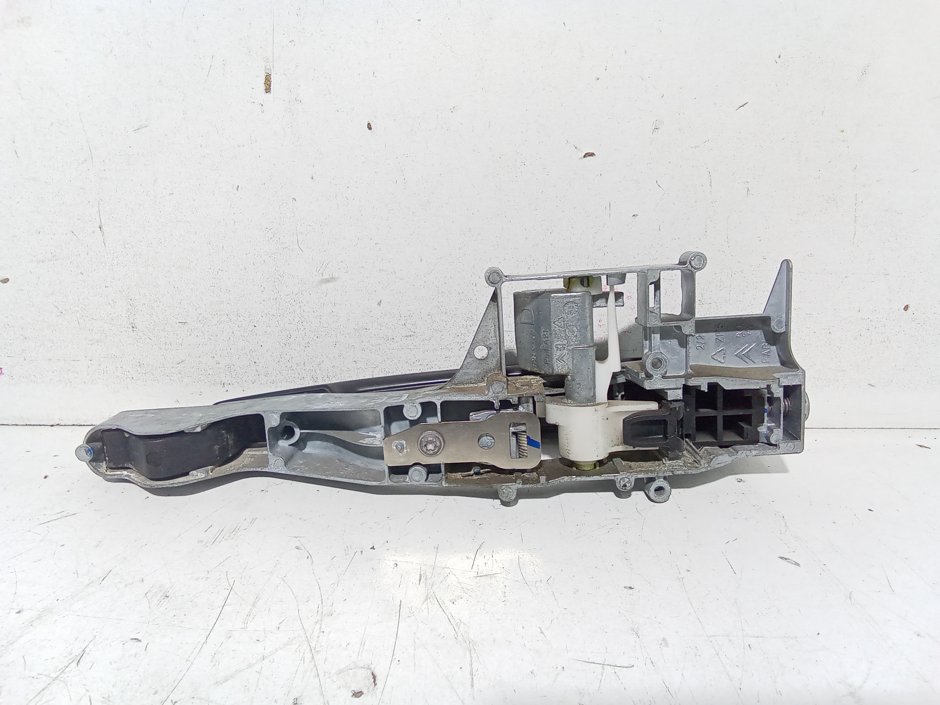 Maniglia esterna Anteriore Destra per Peugeot Partner 3 Serie (2008 - In produzione)