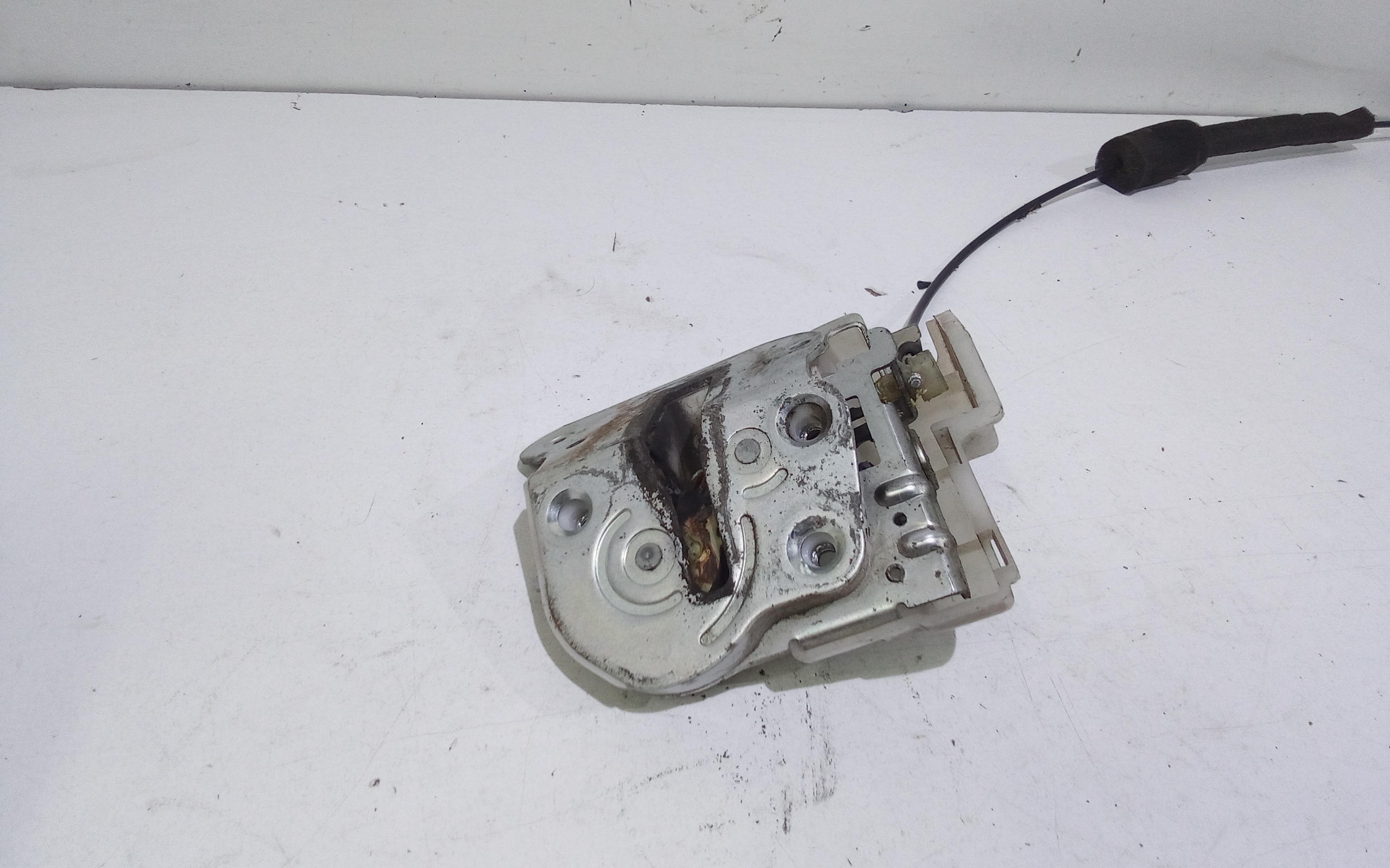 Serratura Posteriore Sinistra per Mazda 5 Berlina (2005 - In produzione)