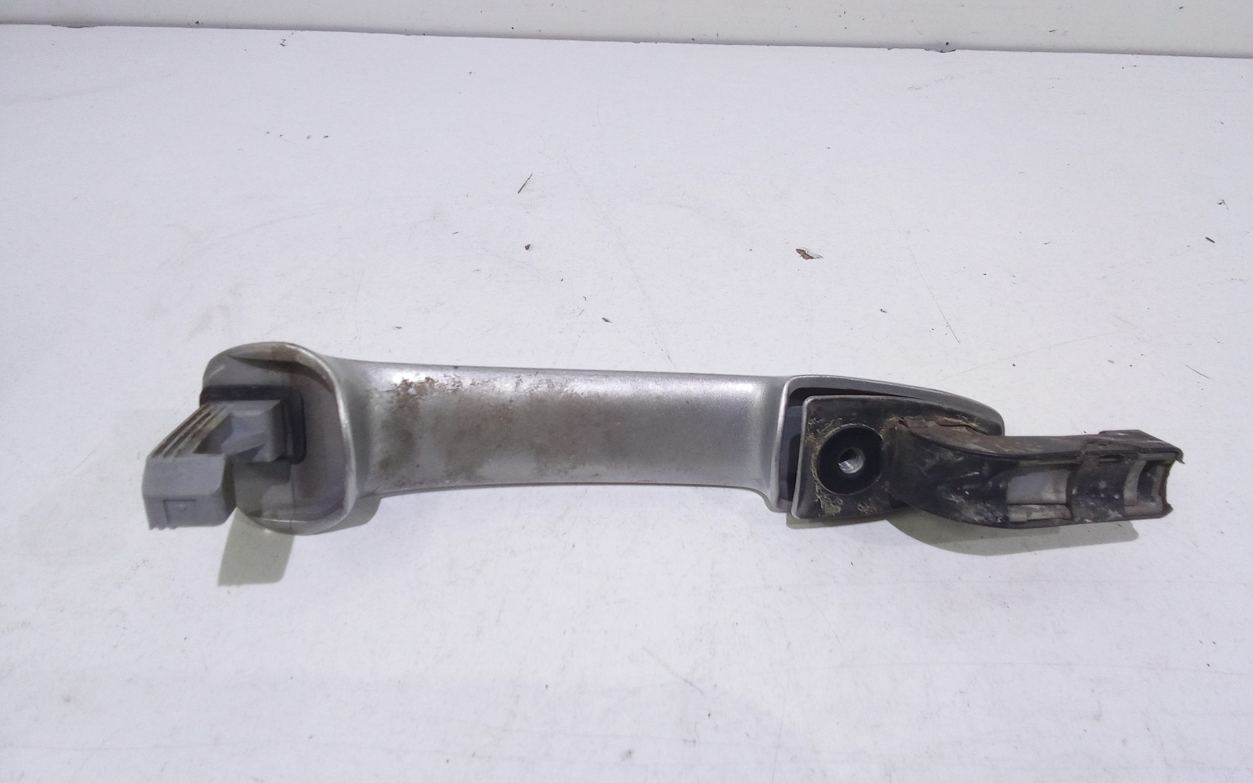 Maniglia esterna Anteriore Destra per Mazda 5 Berlina (2005 - In produzione)