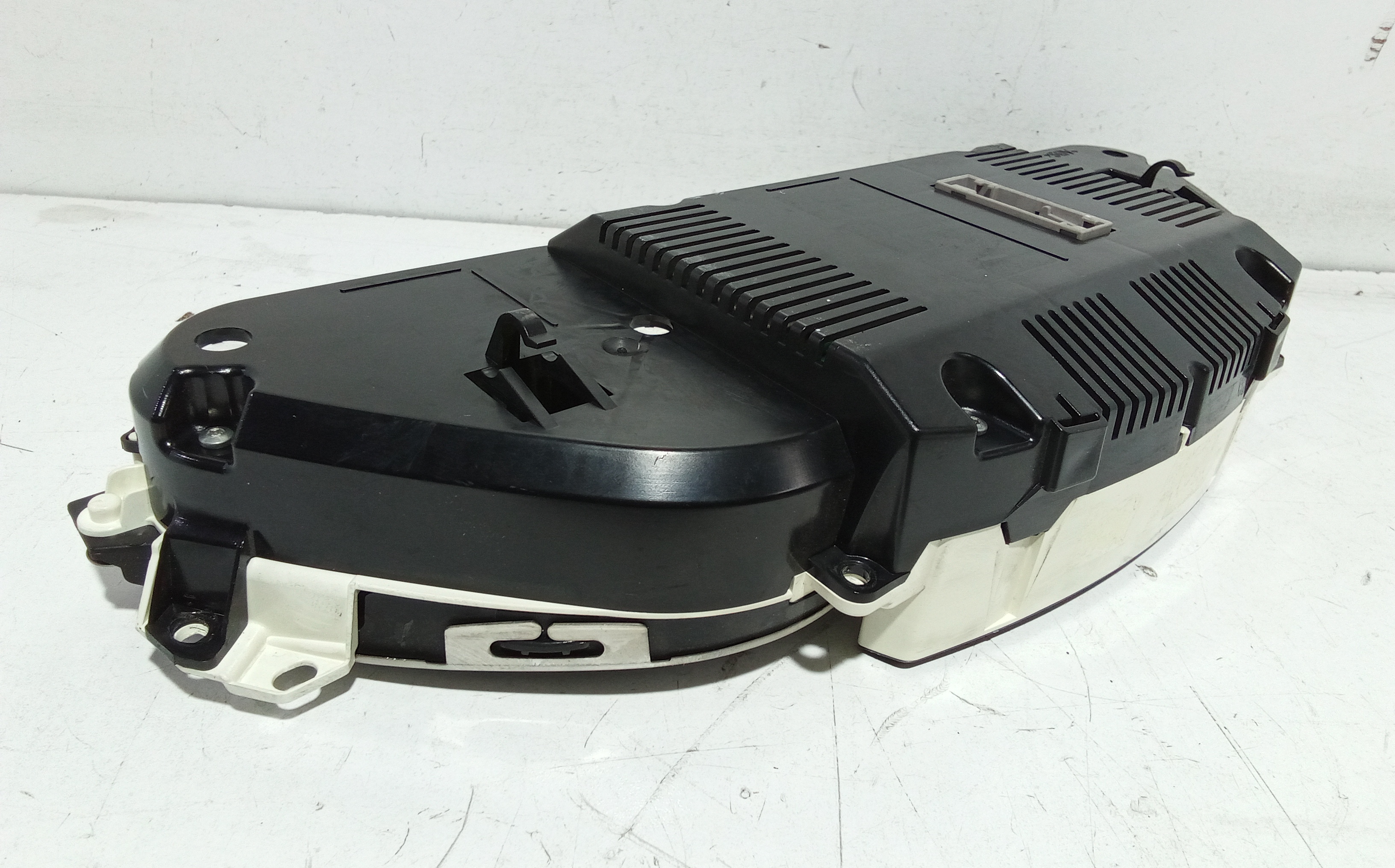 Quadro Strumenti per Audi A6 Avant Serie C6 (4f5) (04>12) (2004 - 2012)