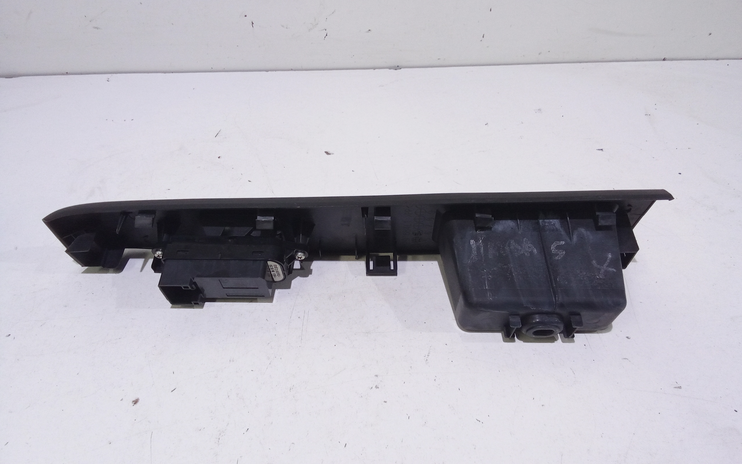 Pulsantiera Anteriore Destra Passeggero per Mazda 5 Berlina (2005 - In produzione)