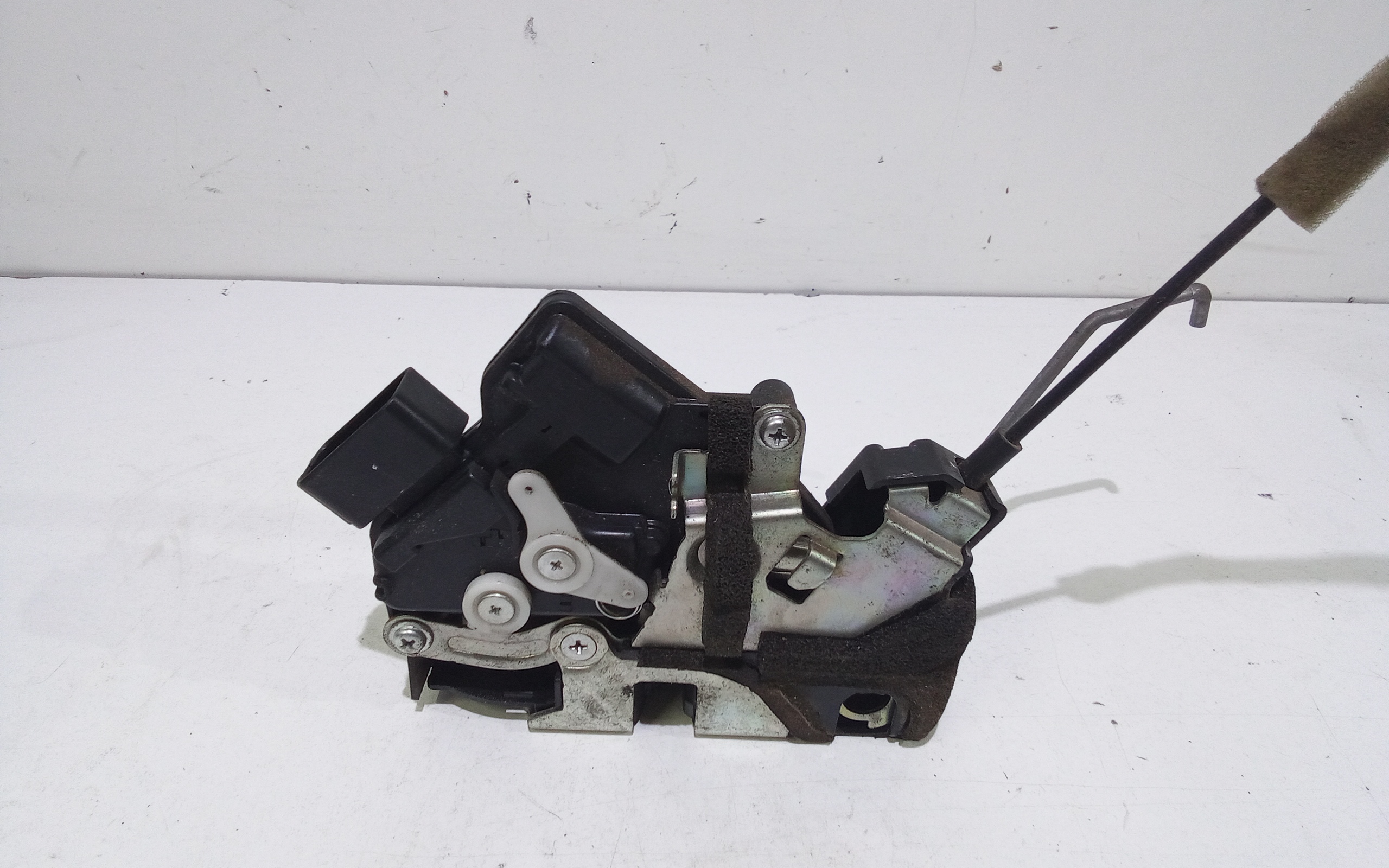 Serratura Anteriore Destra per Mazda 5 Berlina (2005 - In produzione)