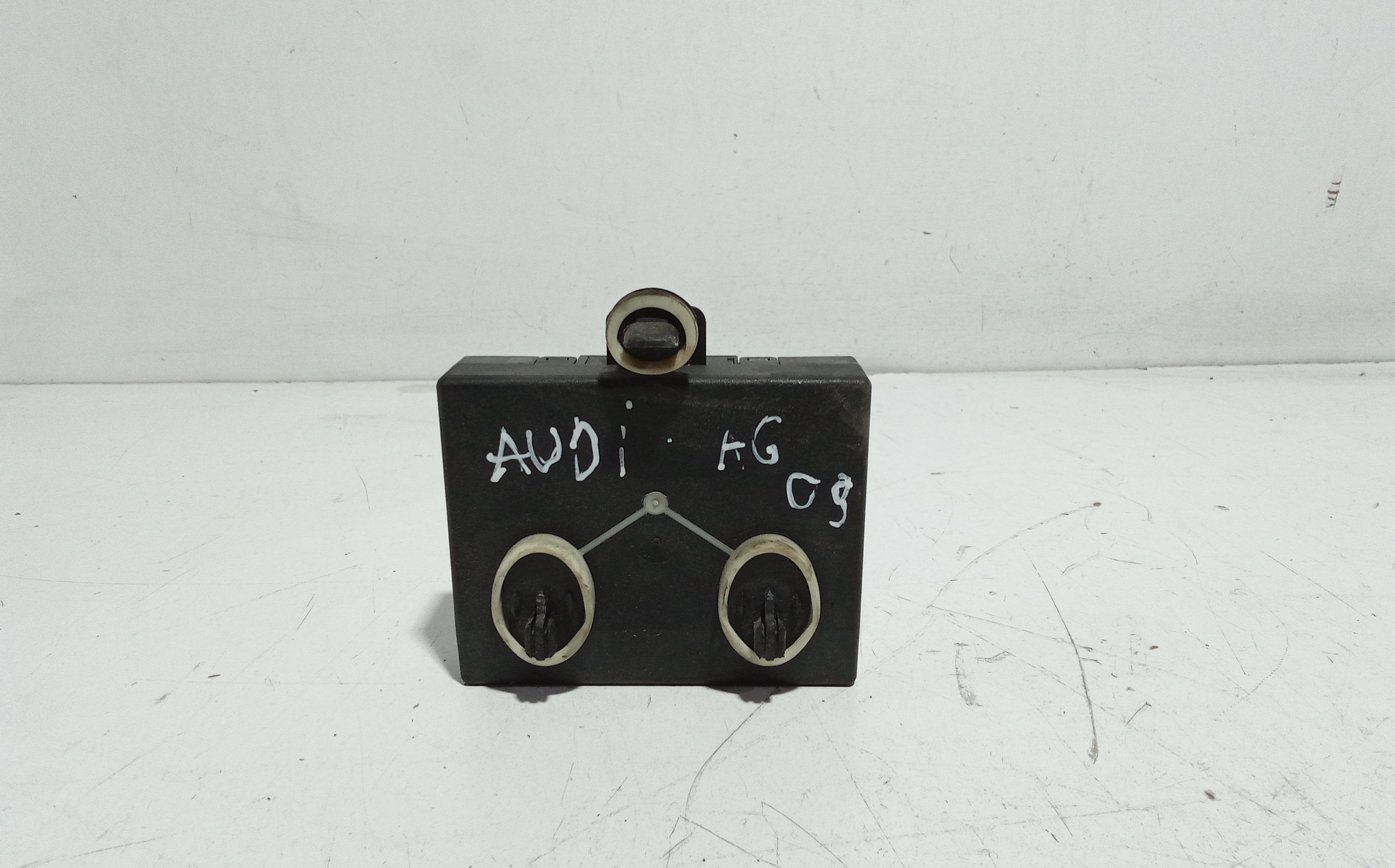 Centralina porta SX guida per Audi A6 Avant Serie C6 (4f5) (04>12) (2004 - 2012)