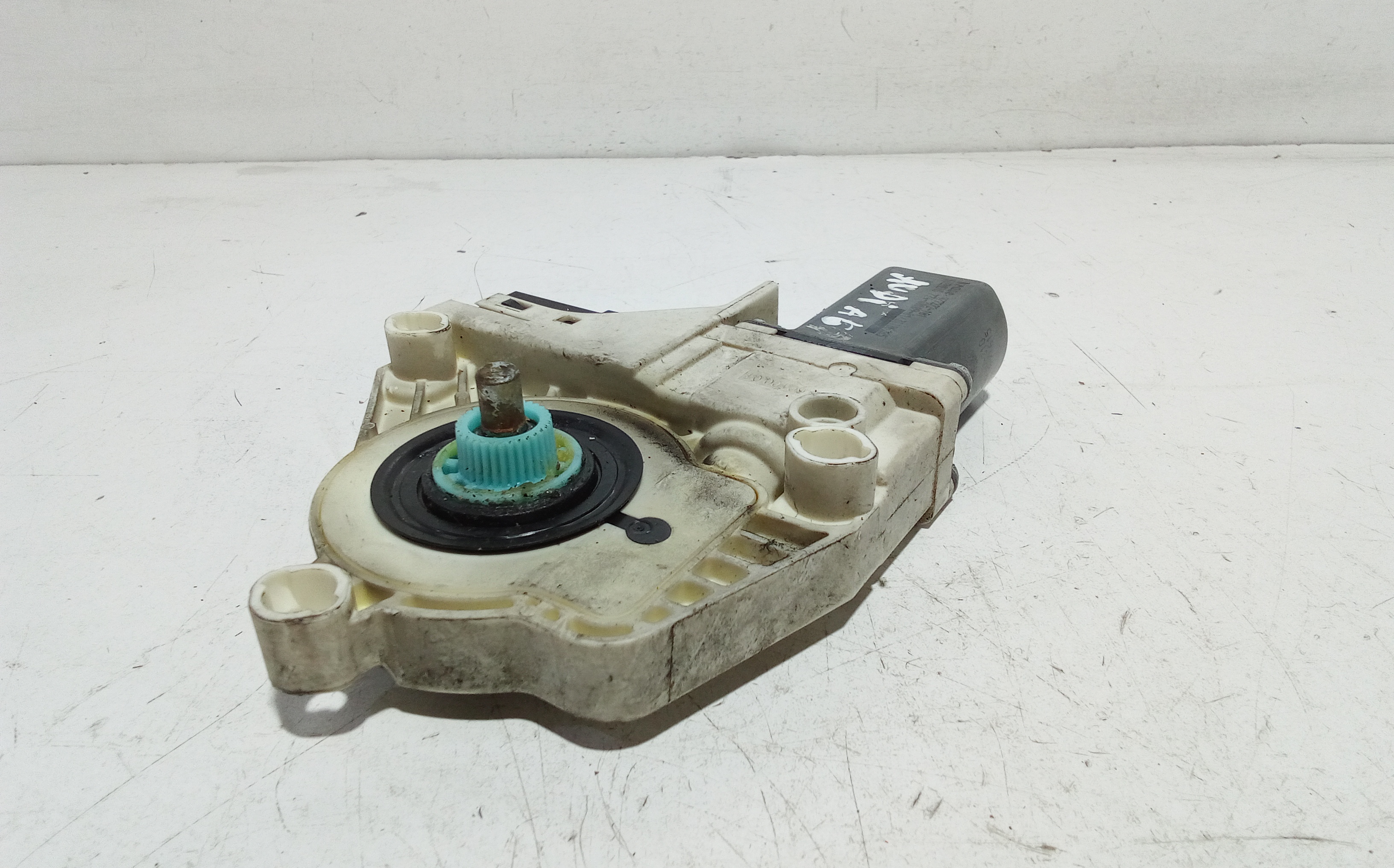 Motorino Alzavetro anteriore destra per Audi A6 Avant Serie C6 (4f5) (04>12) (2004 - 2012)