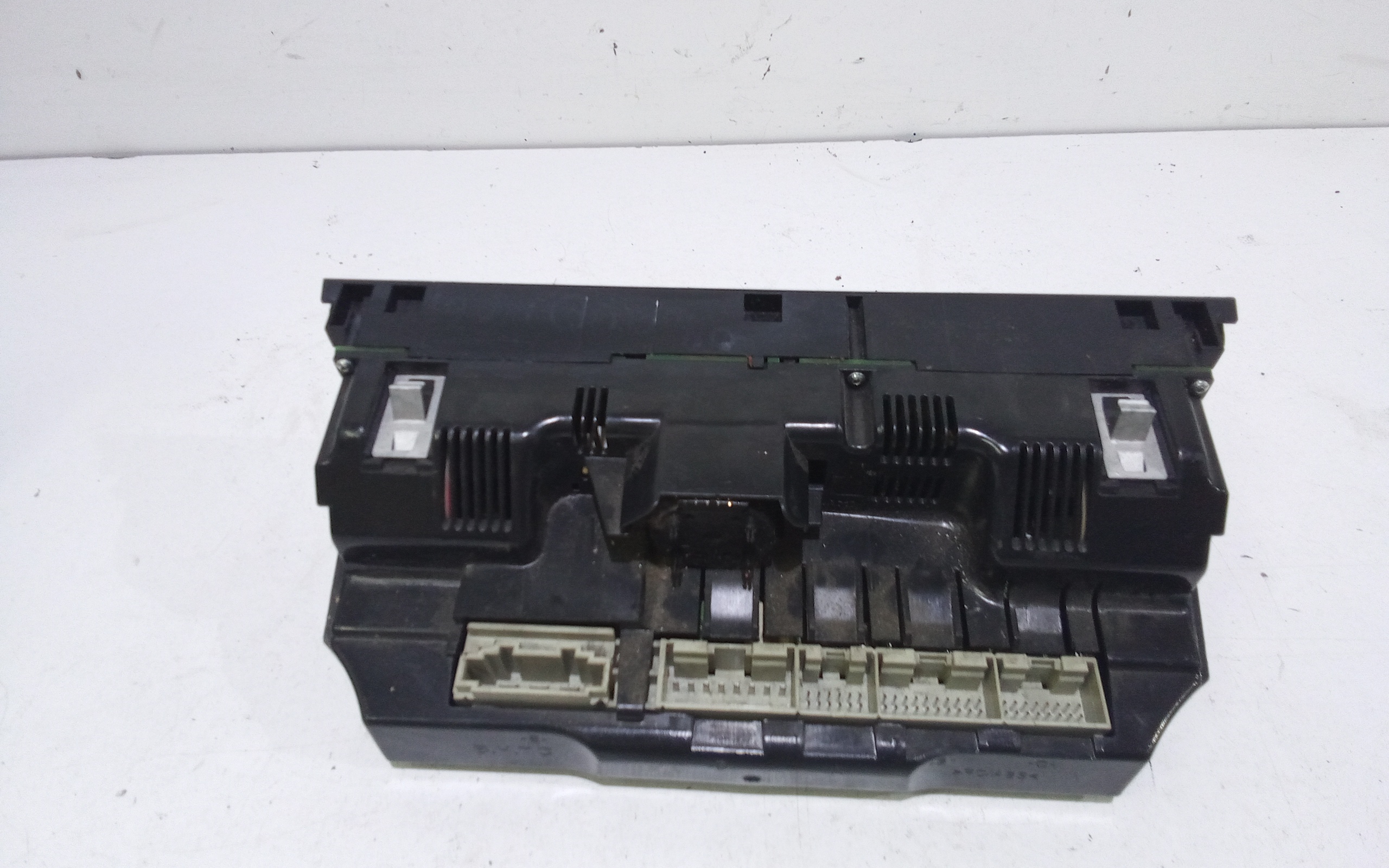 Comandi Clima per Audi A6 Avant Serie C6 (4f5) (04>12) (2004 - 2012)