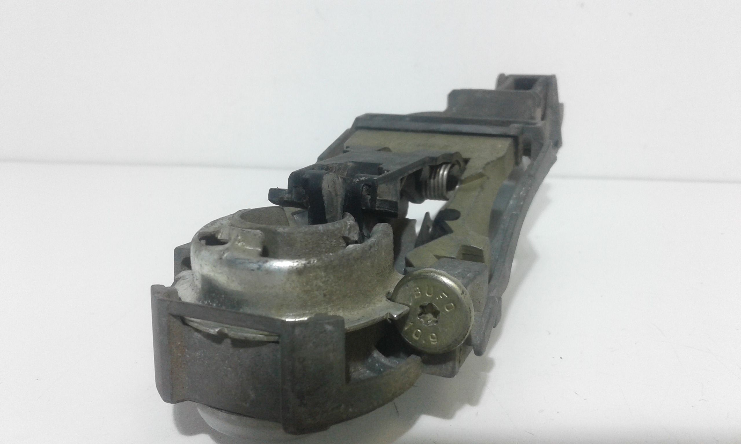 Maniglia esterna Anteriore Sinistra VOLKSWAGEN Polo 4 Serie