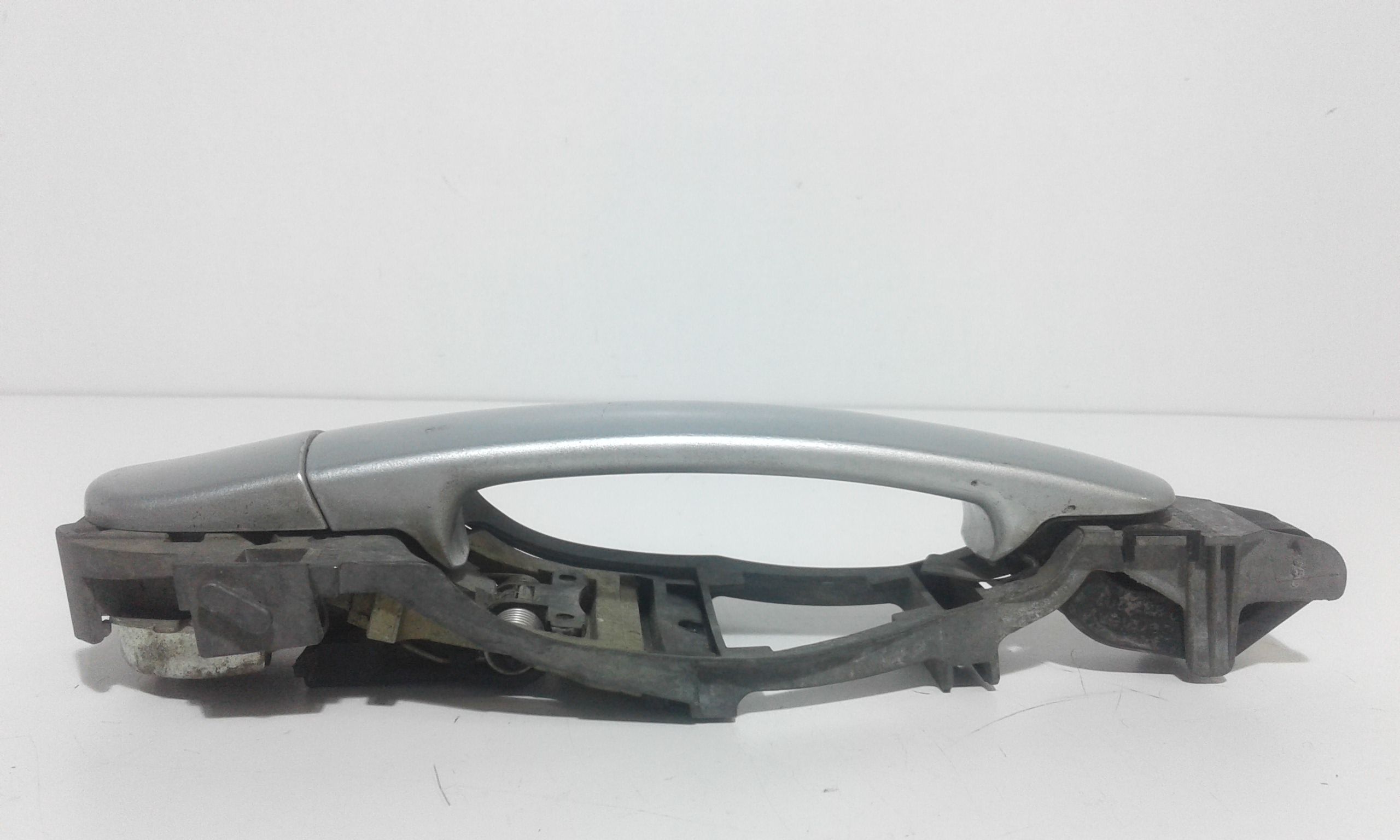 Maniglia esterna Anteriore Sinistra VOLKSWAGEN Polo 4 Serie