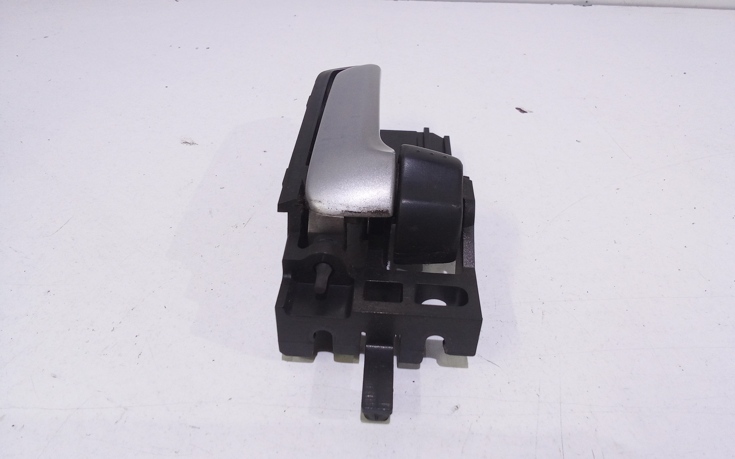 Maniglia interna Anteriore Destra per Suzuki Splash 1 Serie (2008 - In produzione)