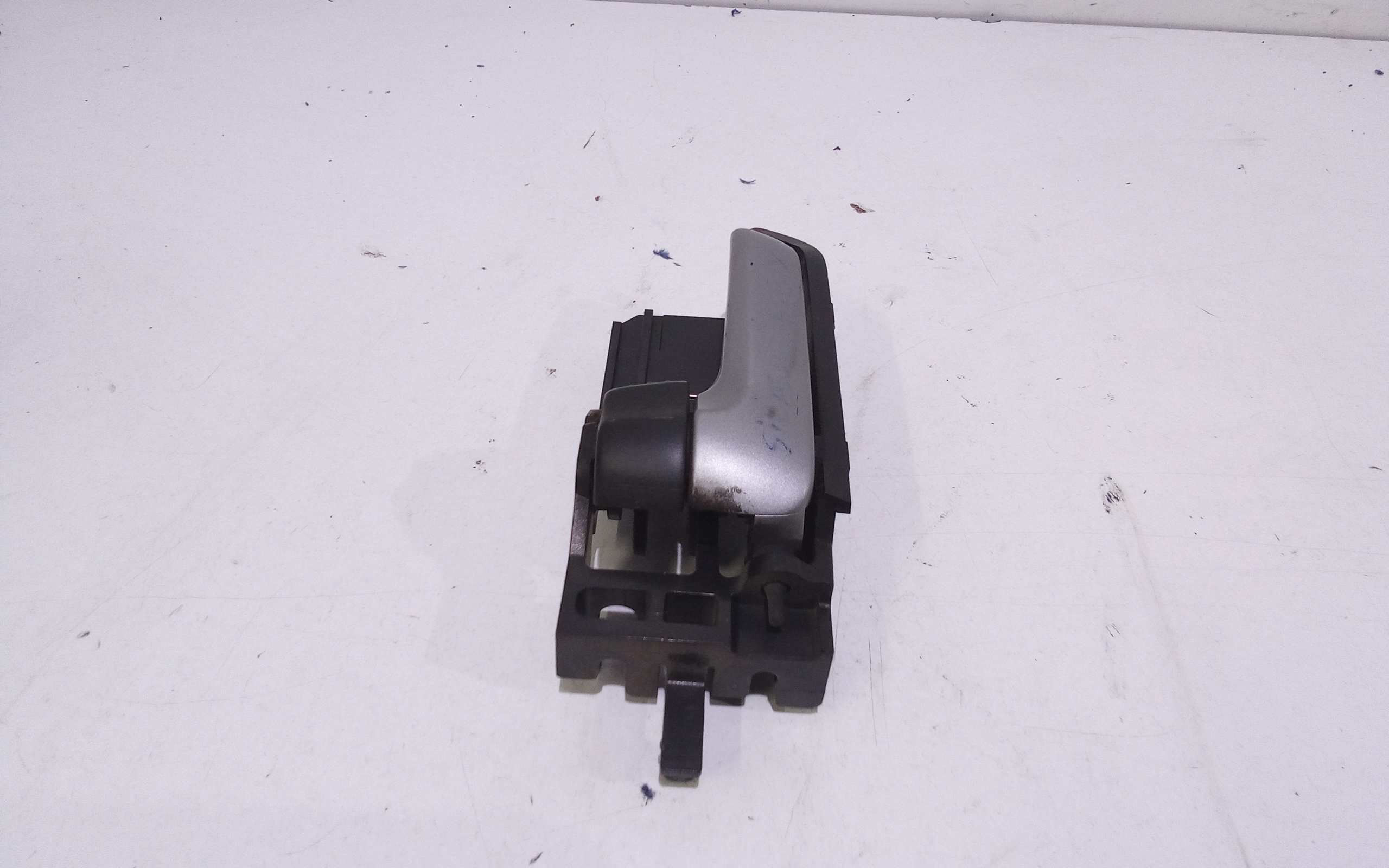 Maniglia interna Posteriore Sinistra per Suzuki Splash 1 Serie (2008 - In produzione)