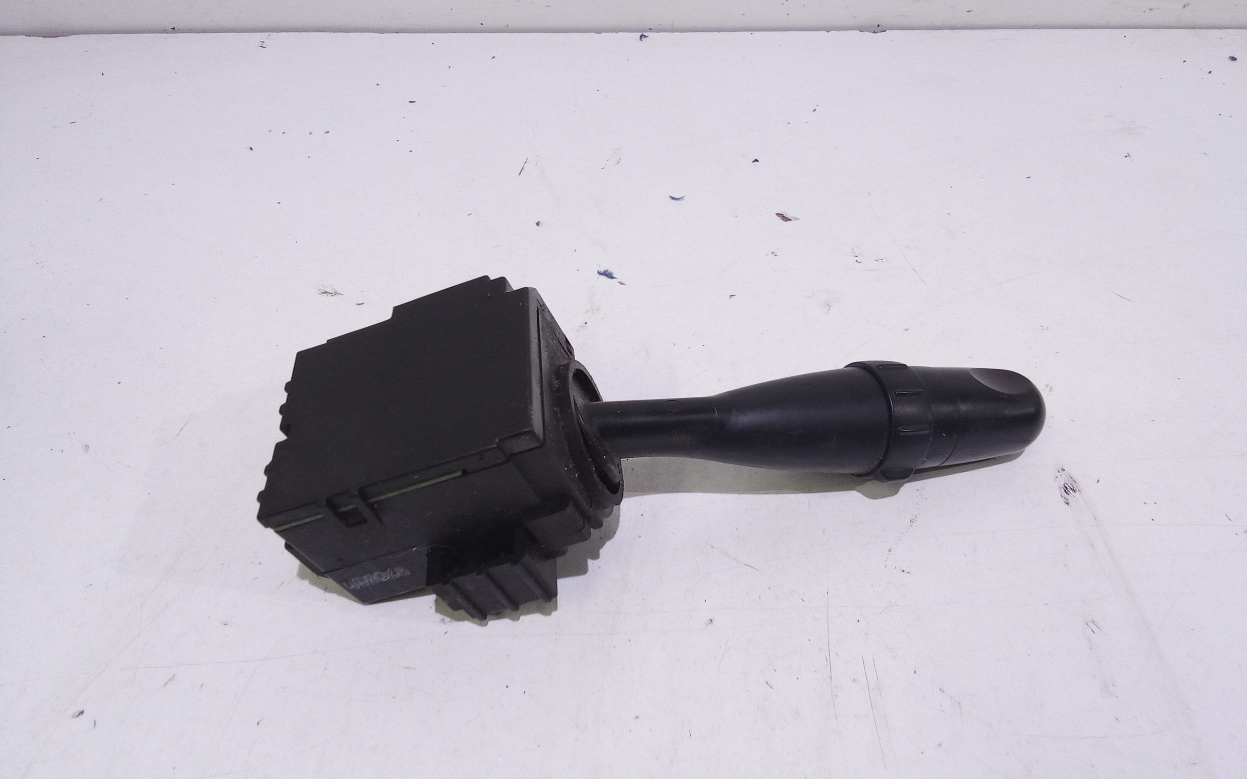 Devioluci destro per Suzuki Splash 1 Serie (2008 - In produzione)