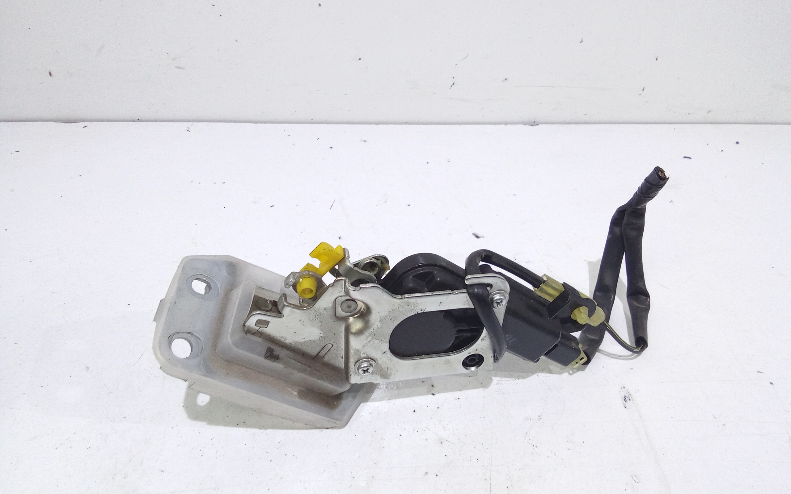 Serratura portellone posteriore per Suzuki Splash 1 Serie (2008 - In produzione)