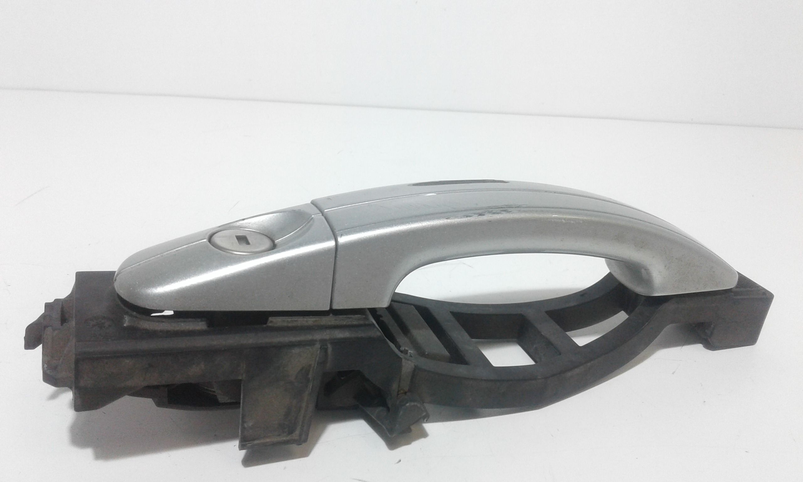 Maniglia esterna Anteriore Sinistra FORD C - Max Serie (03>07)