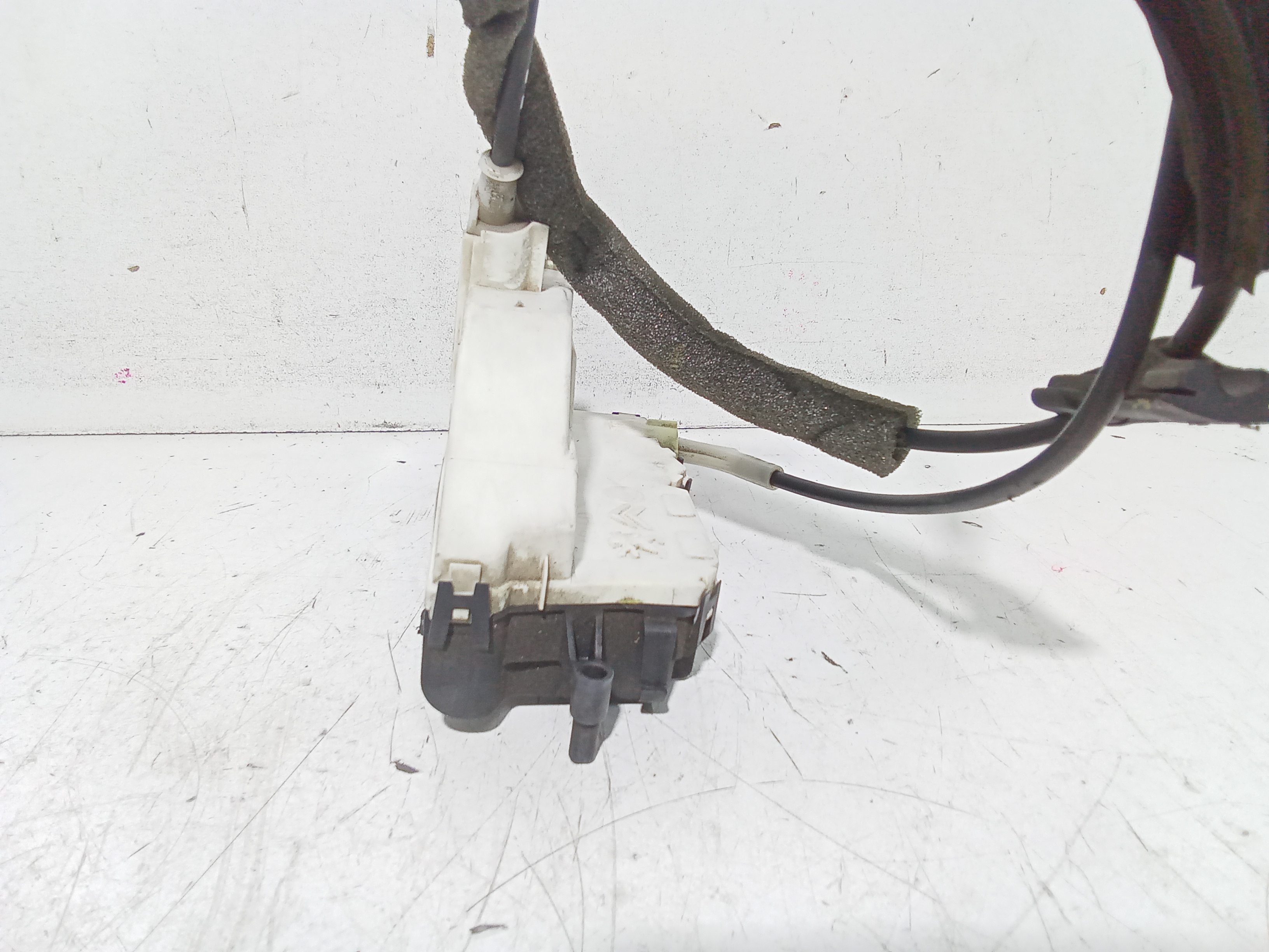 Serratura Posteriore destra per Peugeot Partner Tepee (08>) (2008 - In produzione)