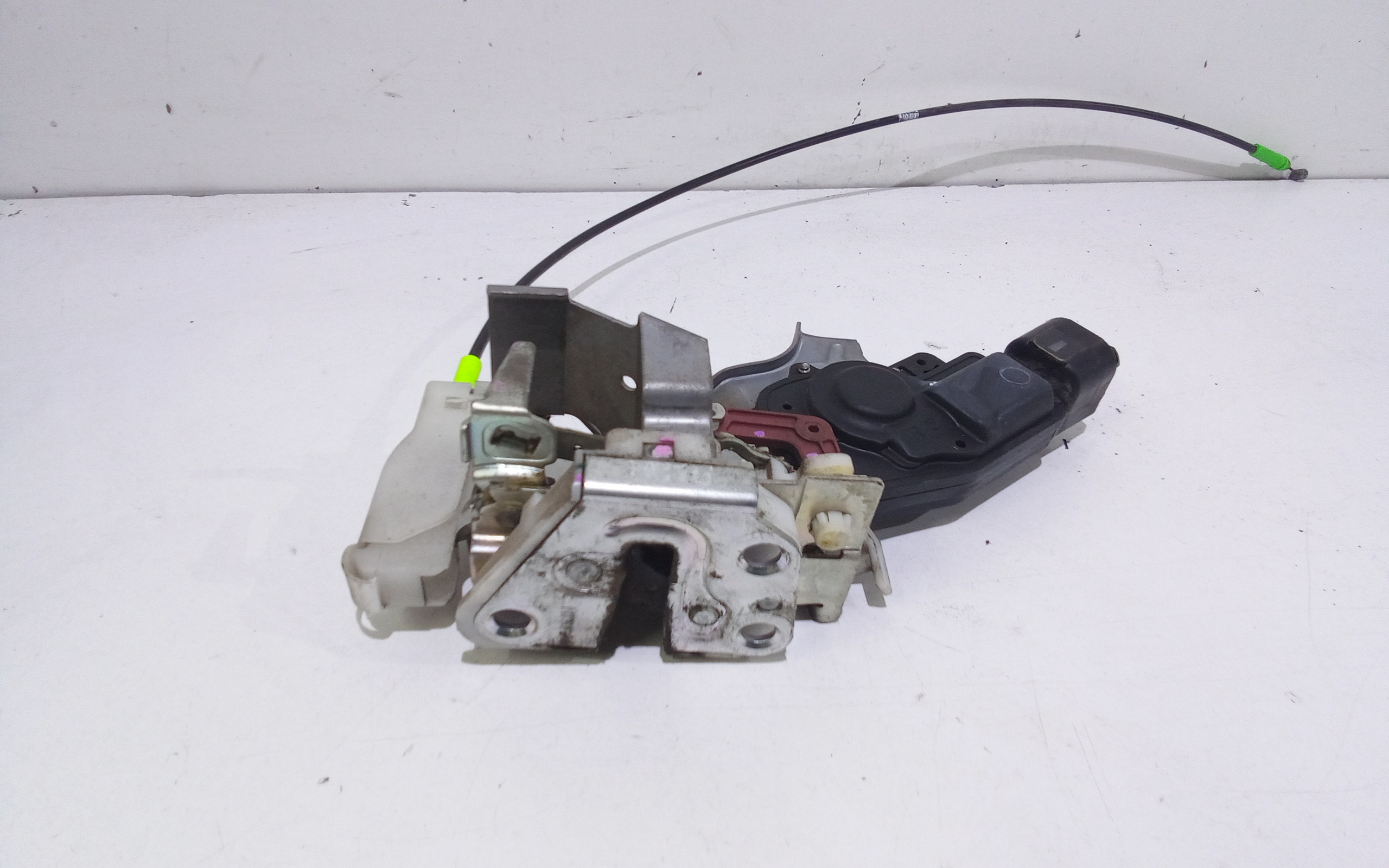 Serratura Posteriore destra per Peugeot 107 1 Serie (2005 - In produzione)