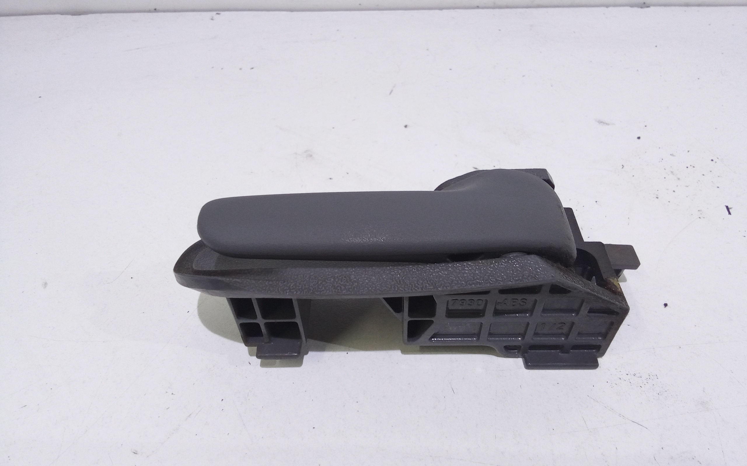 Maniglia interna Anteriore Destra per Peugeot 107 1 Serie (2005 - In produzione)