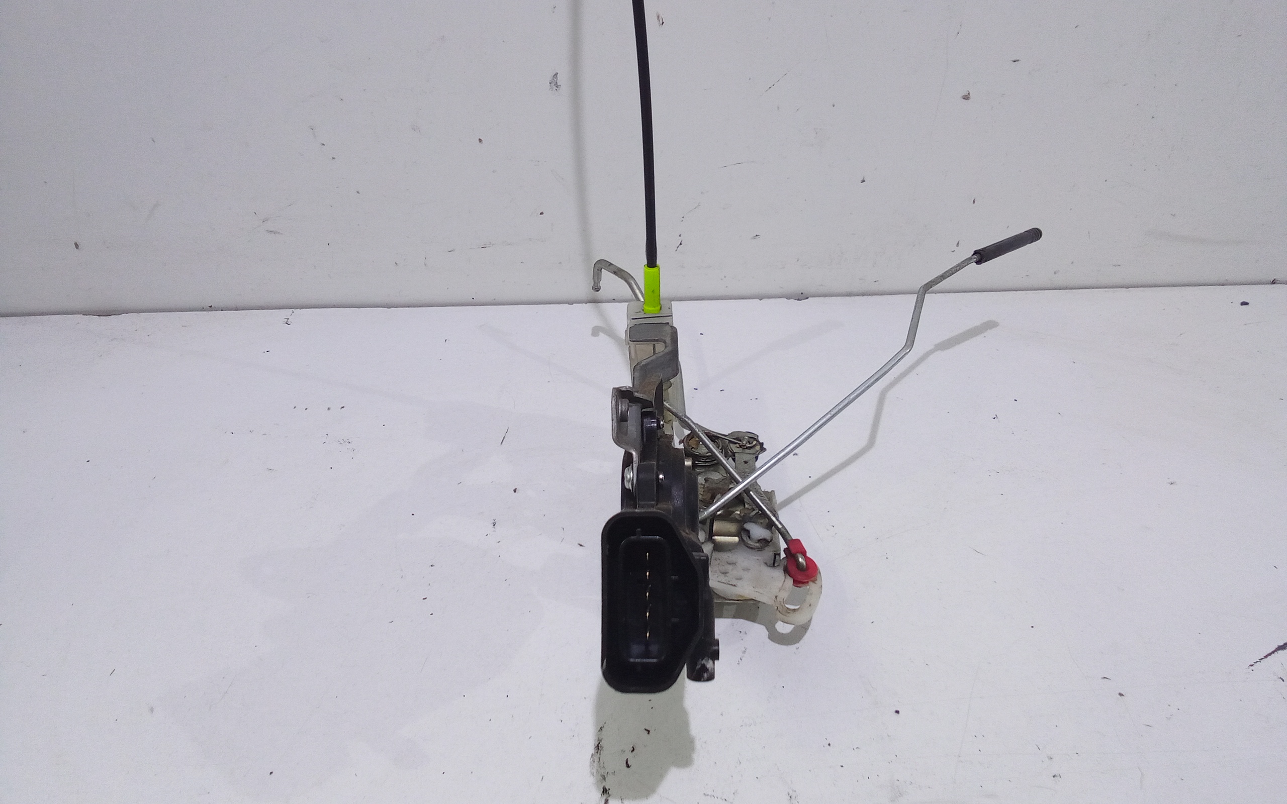 Serratura Anteriore Sinistra per Peugeot 107 1 Serie (2005 - In produzione)